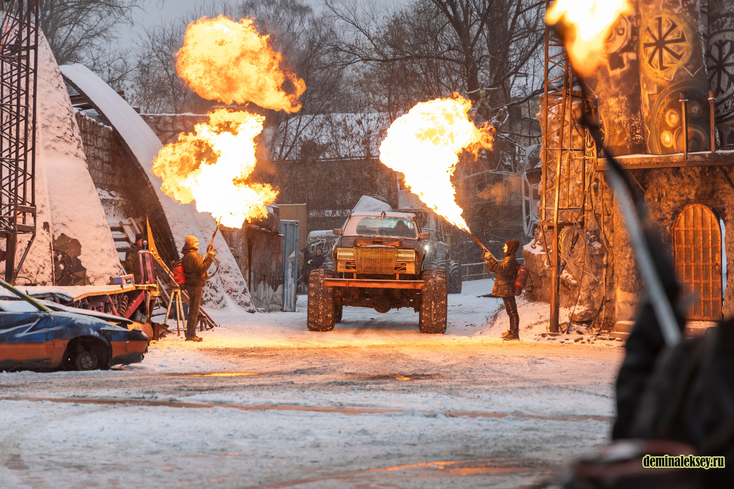 Танки против Монстр-Траков. Репортажный, семейный и студийный фотограф в Москве Демин Алексей