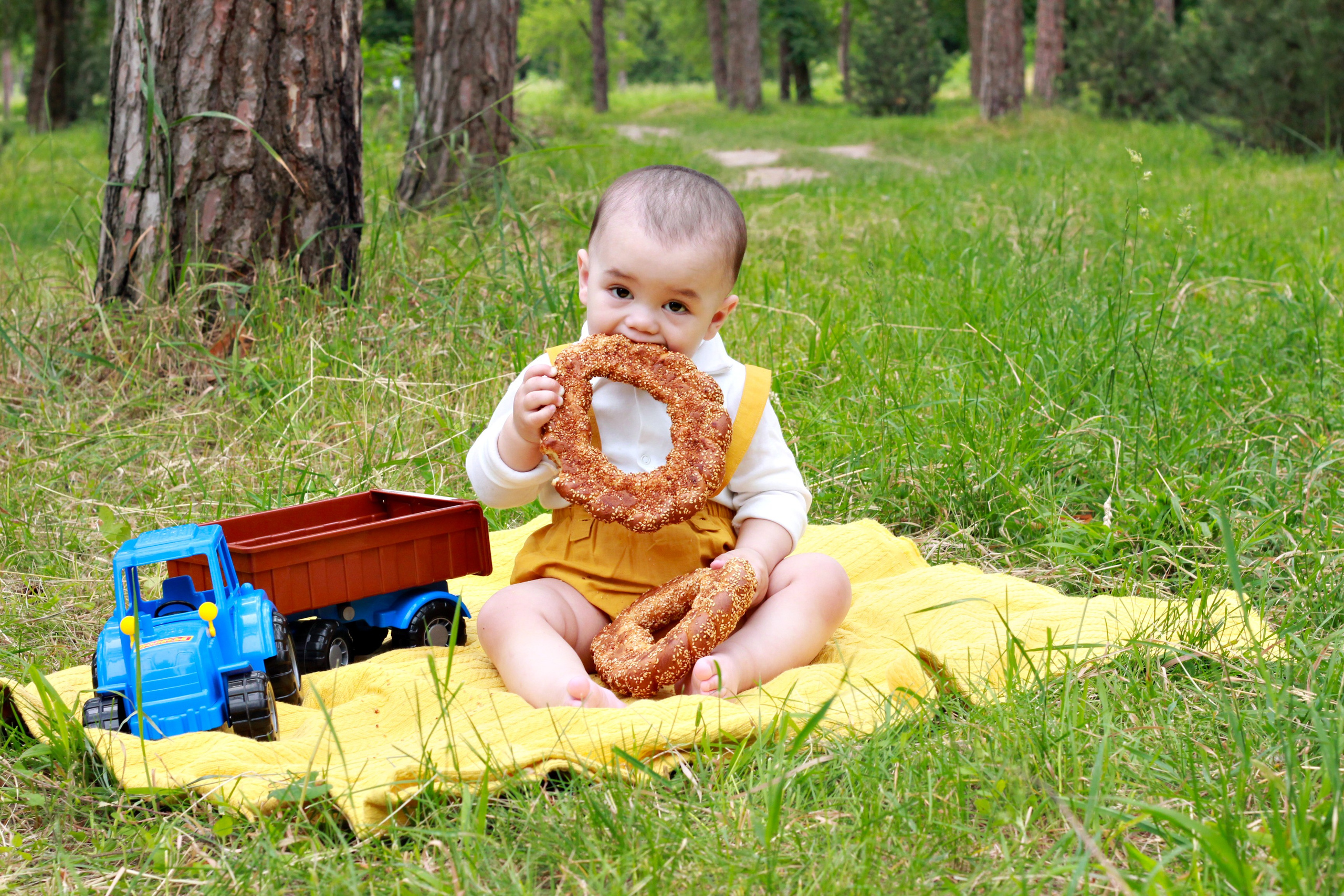 Годовасие. Семейный фотограф новорожденных Нальчик