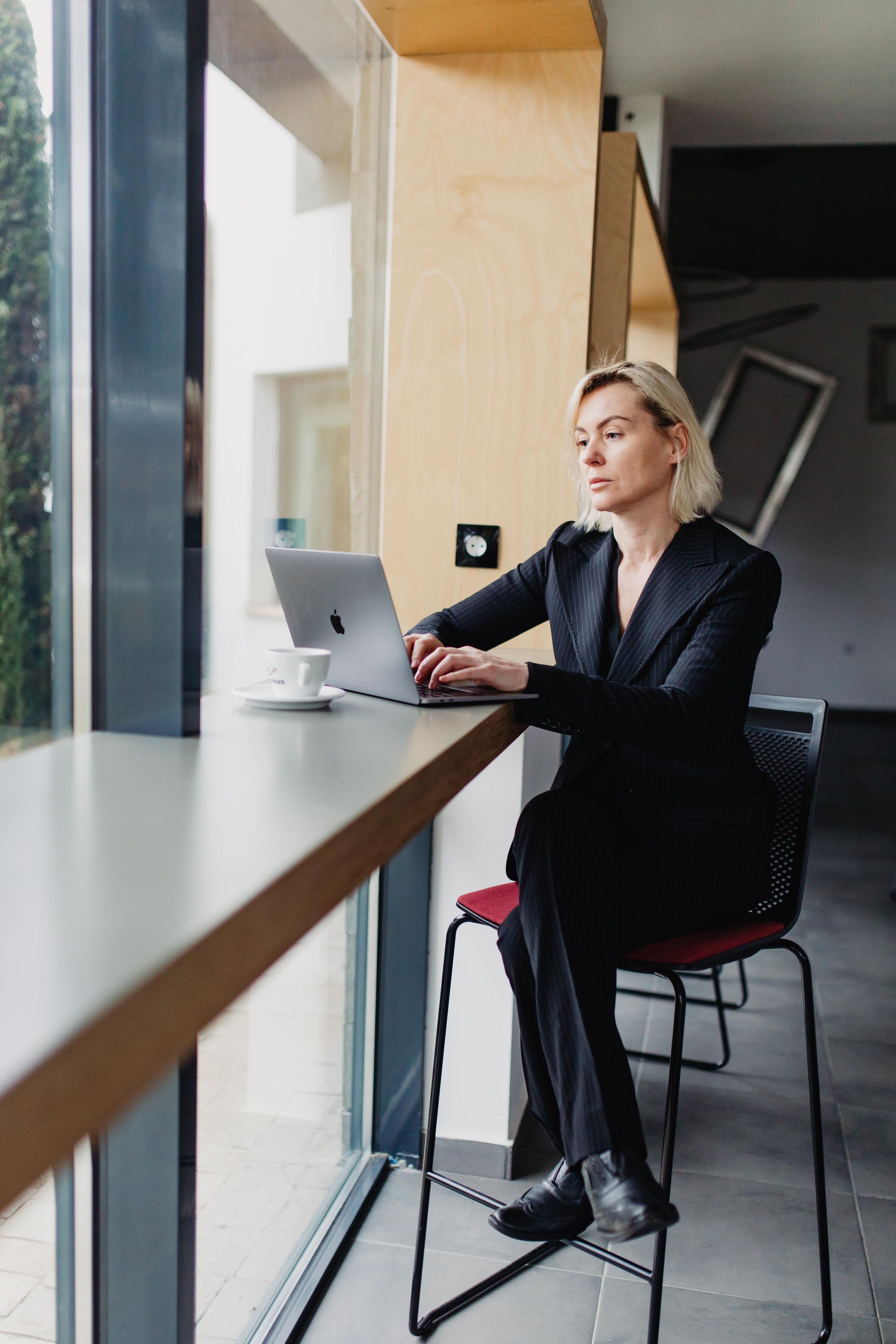 Kate and Helena. Лариса Богомолова. Фотограф. Видеограф. Болгария