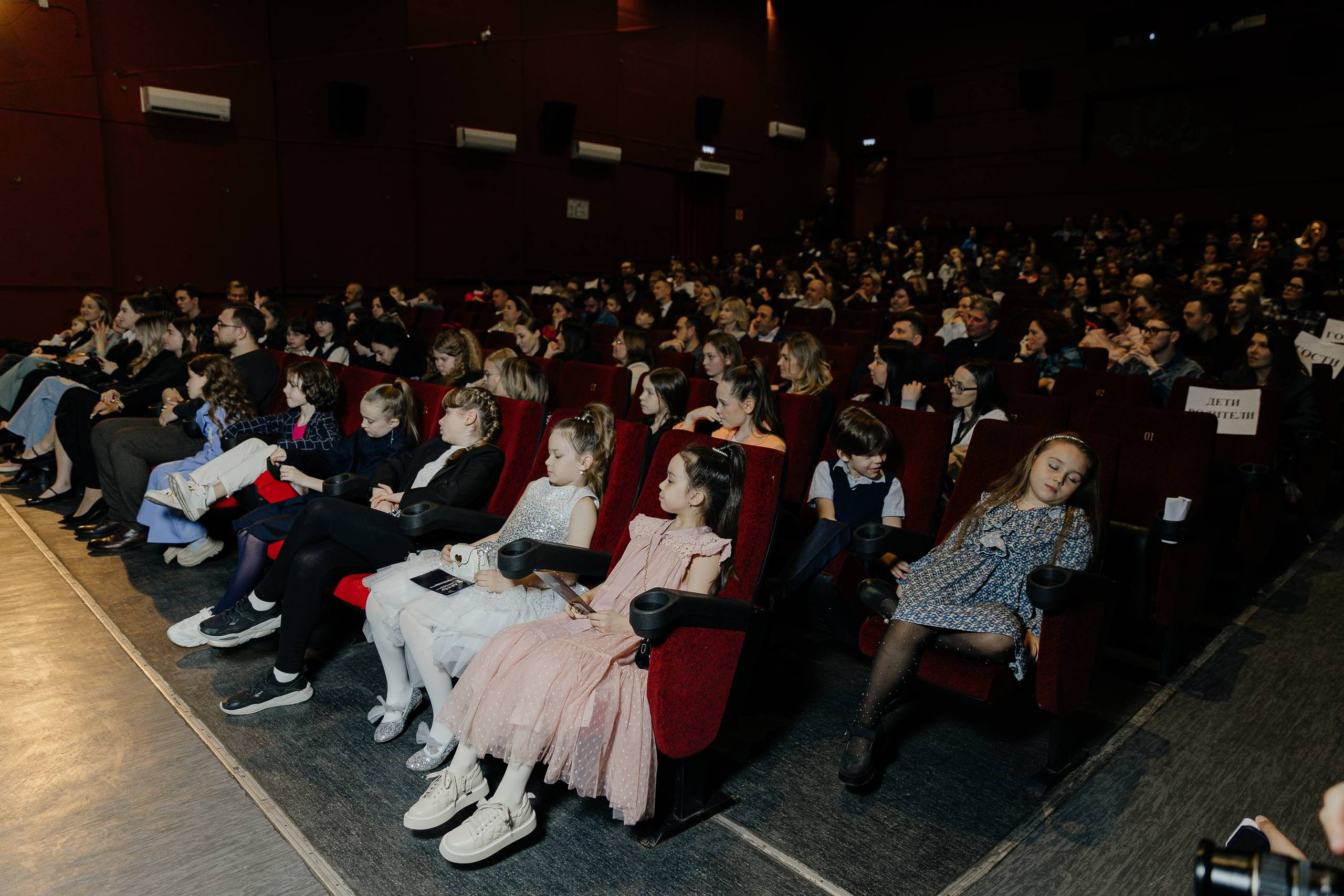 Гости и участники фестиваля БДДК Метр с кепкой. Фестиваль Большой день детского кино «Метр с кепкой»