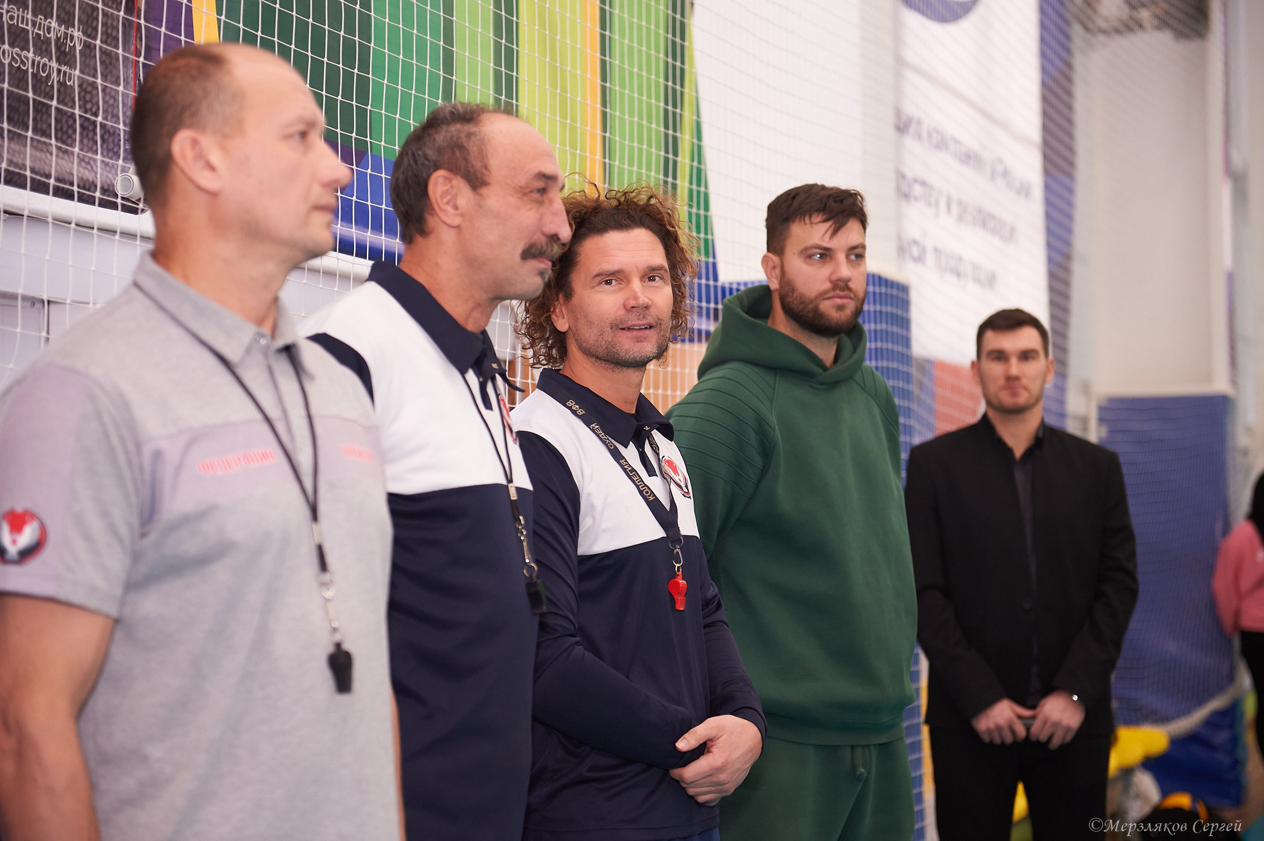 Новогодний волейбольный турнир. Ижевск. 16.12.23. Спортивный репортажный фотограф в Ижевске Сергей Мерзляков