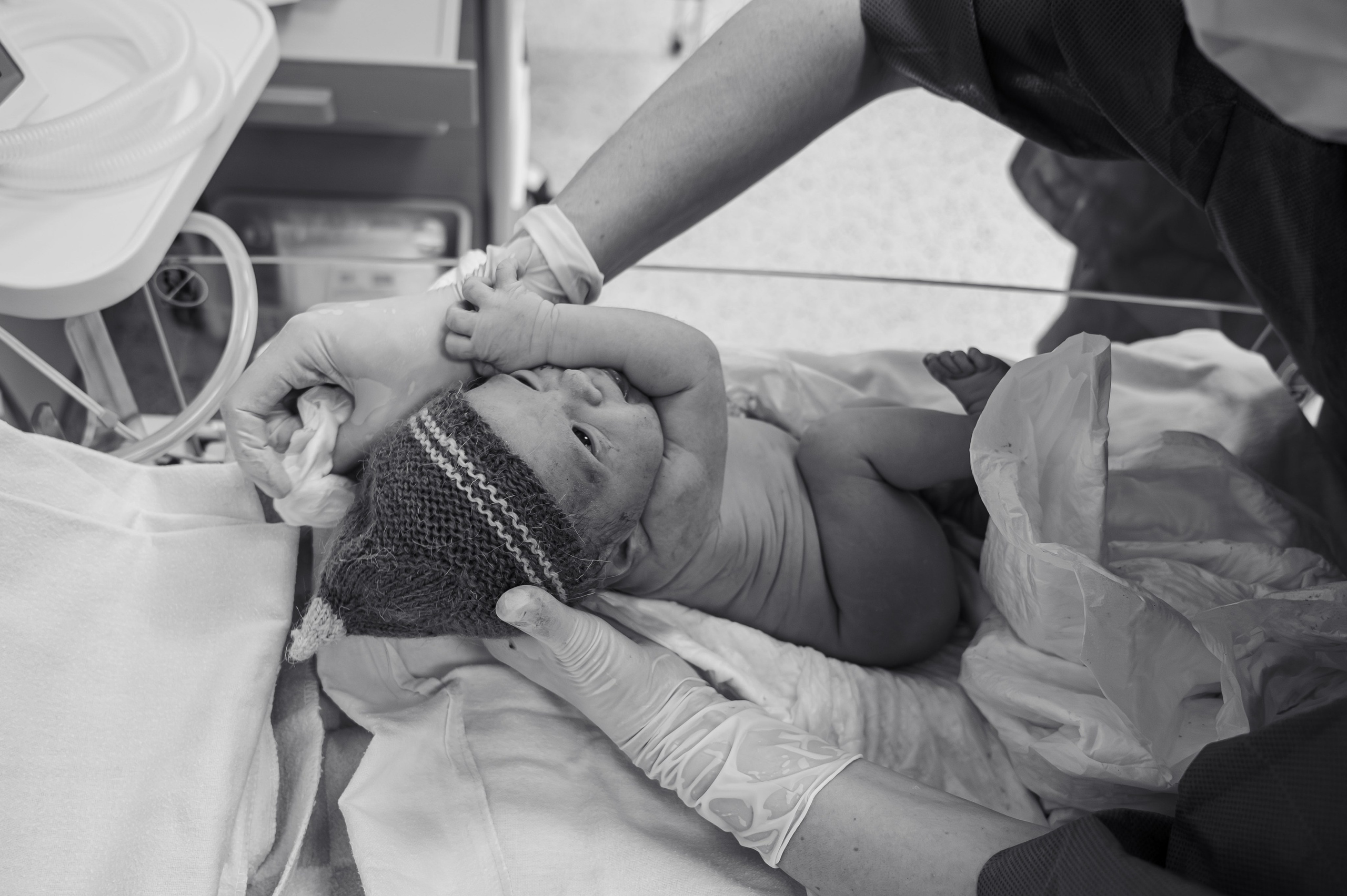 Алисия родилась в МД Лахта / Вученович Ю.Д. / Бородынцева Н.В. Фотограф на роды СПБ Юлия Герасимова