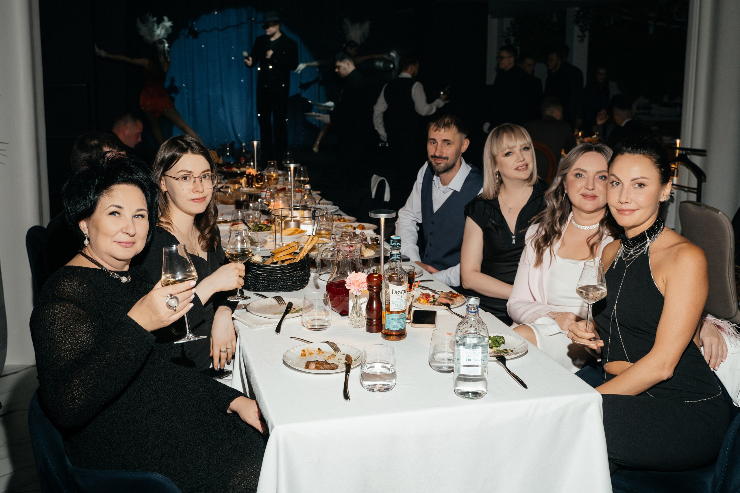 15 ноября (пятница). BENUAR Restaurant