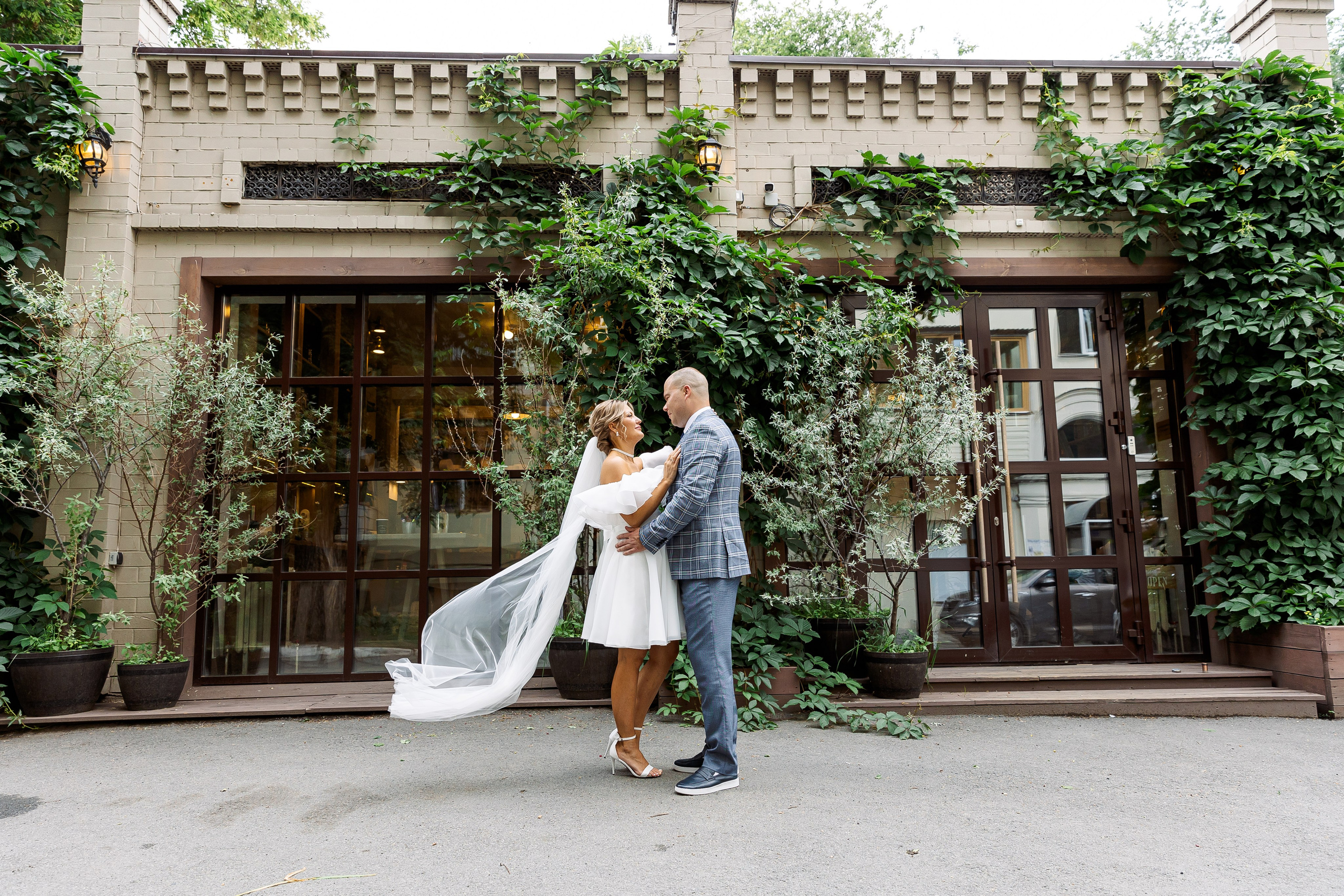 Евгения и Михиал. Свадебный и семейный фотограф в Челябинске Юлия Ишимова