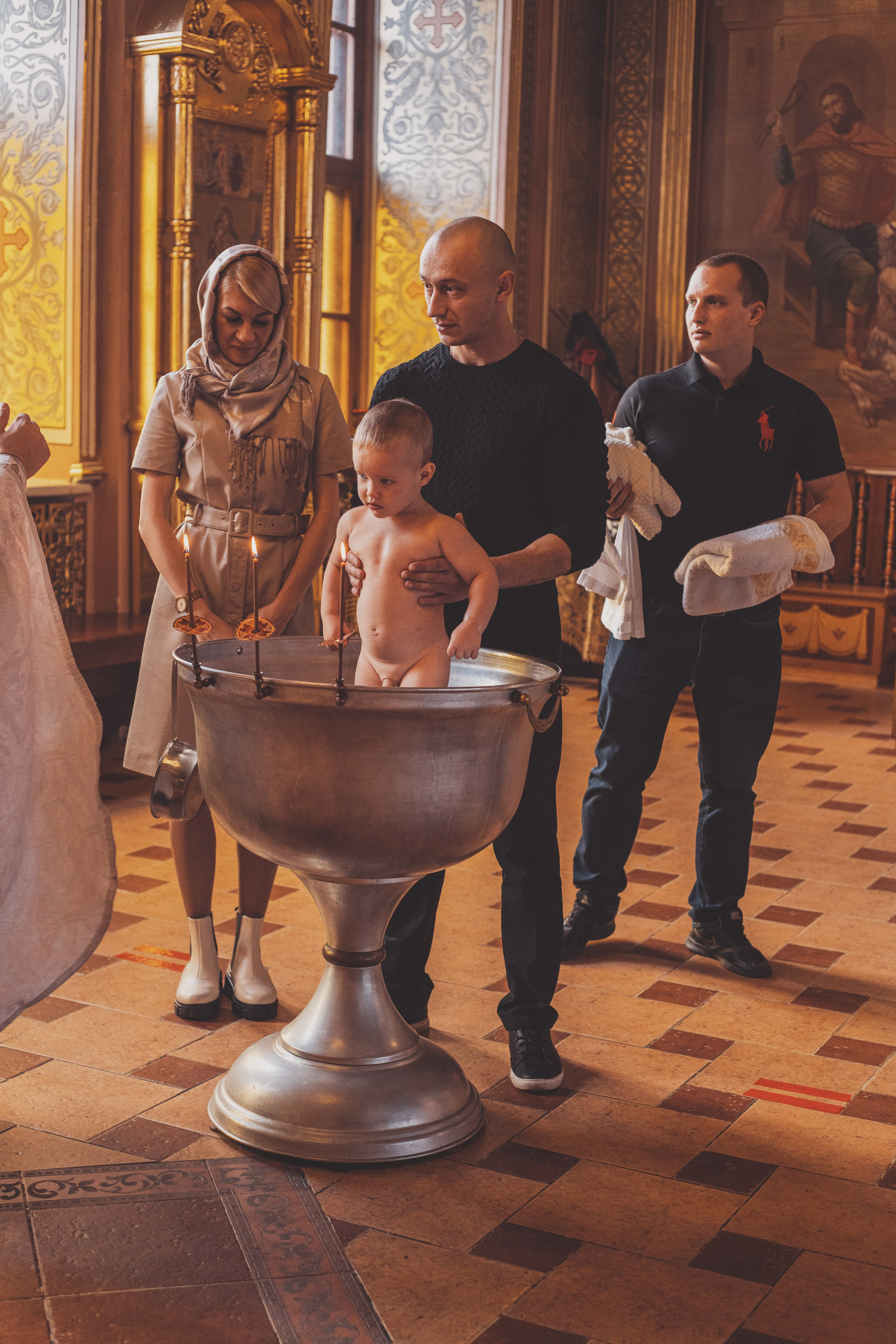 Крестины ребенка. Выпускные альбомы в Серпухове