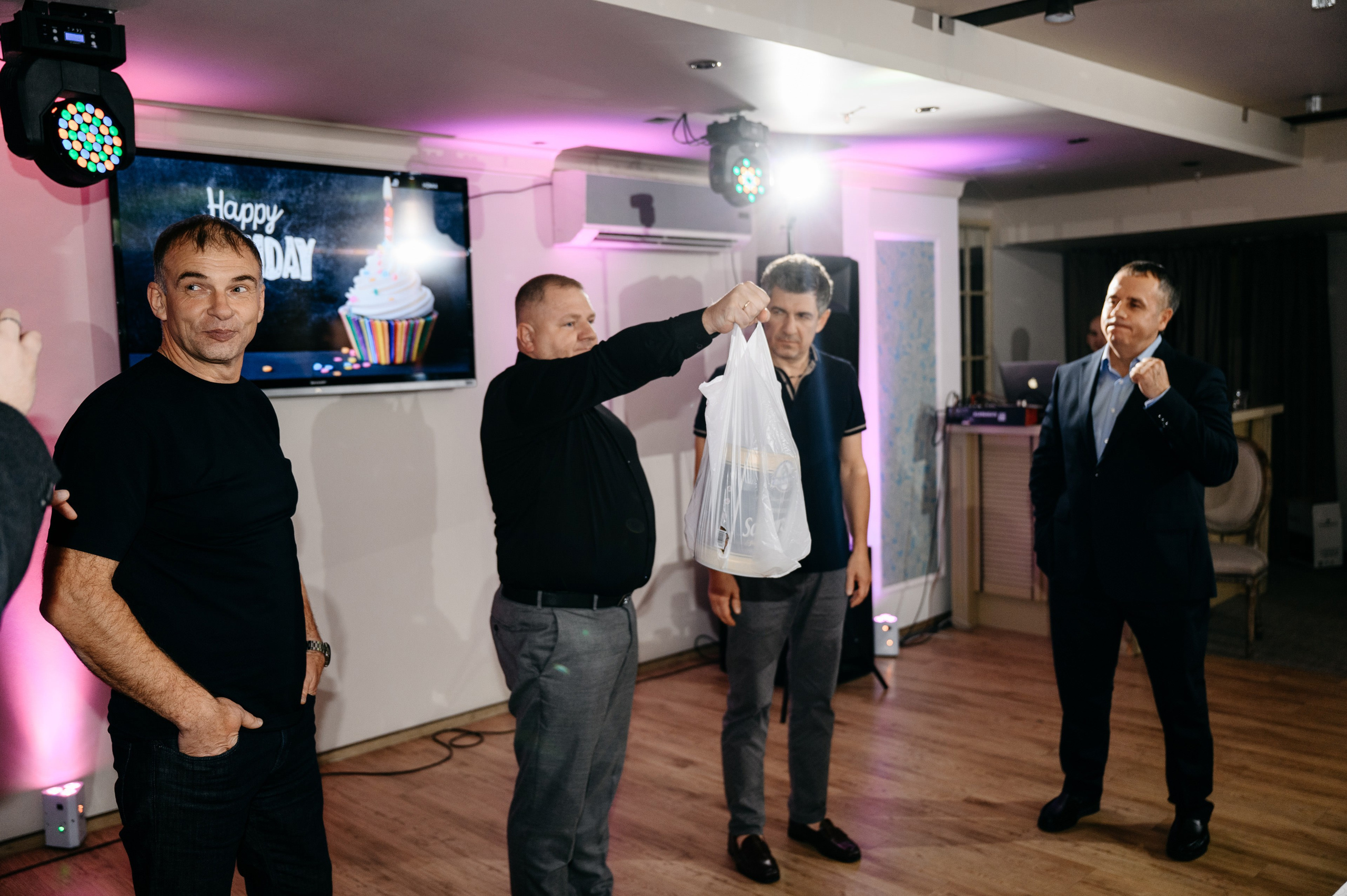 Андрей. 50 — Жизнь только начинается!. Свадебный фотограф в Красноярске