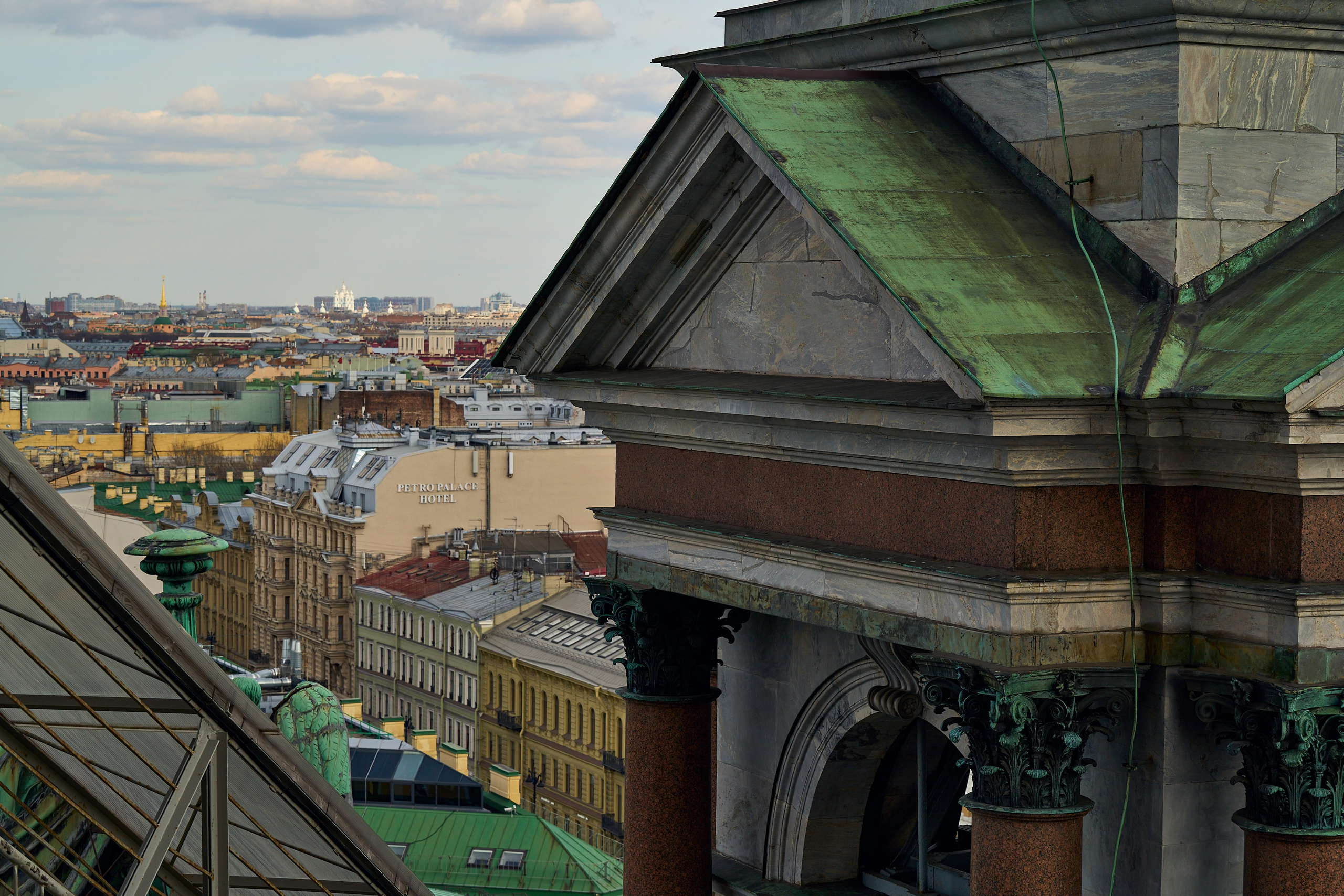 Колоннада Исаакиевского собора