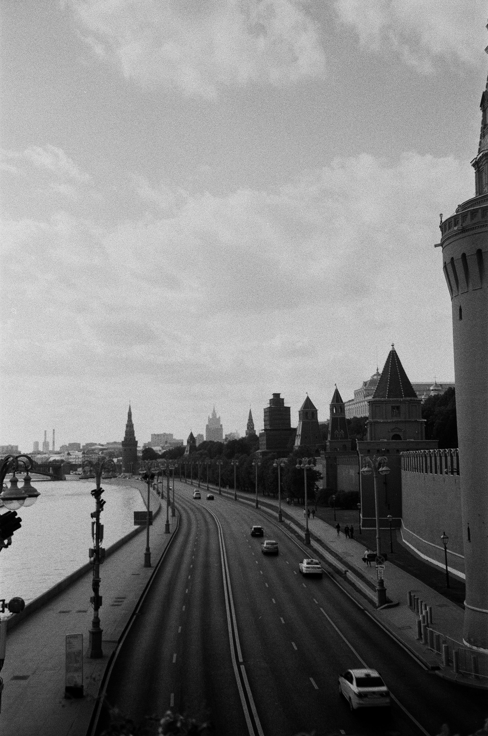 Пленочный город. Фотограф в Москве Мария Лисичкина