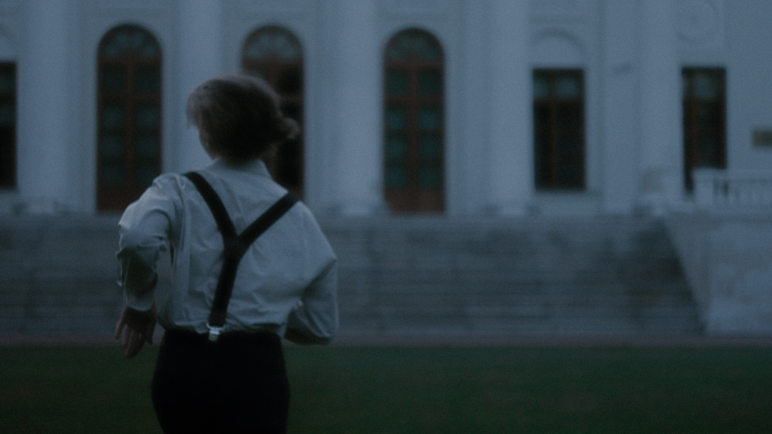 Максим, усадьба Останкино. Портретный и художественный фотограф в Москве