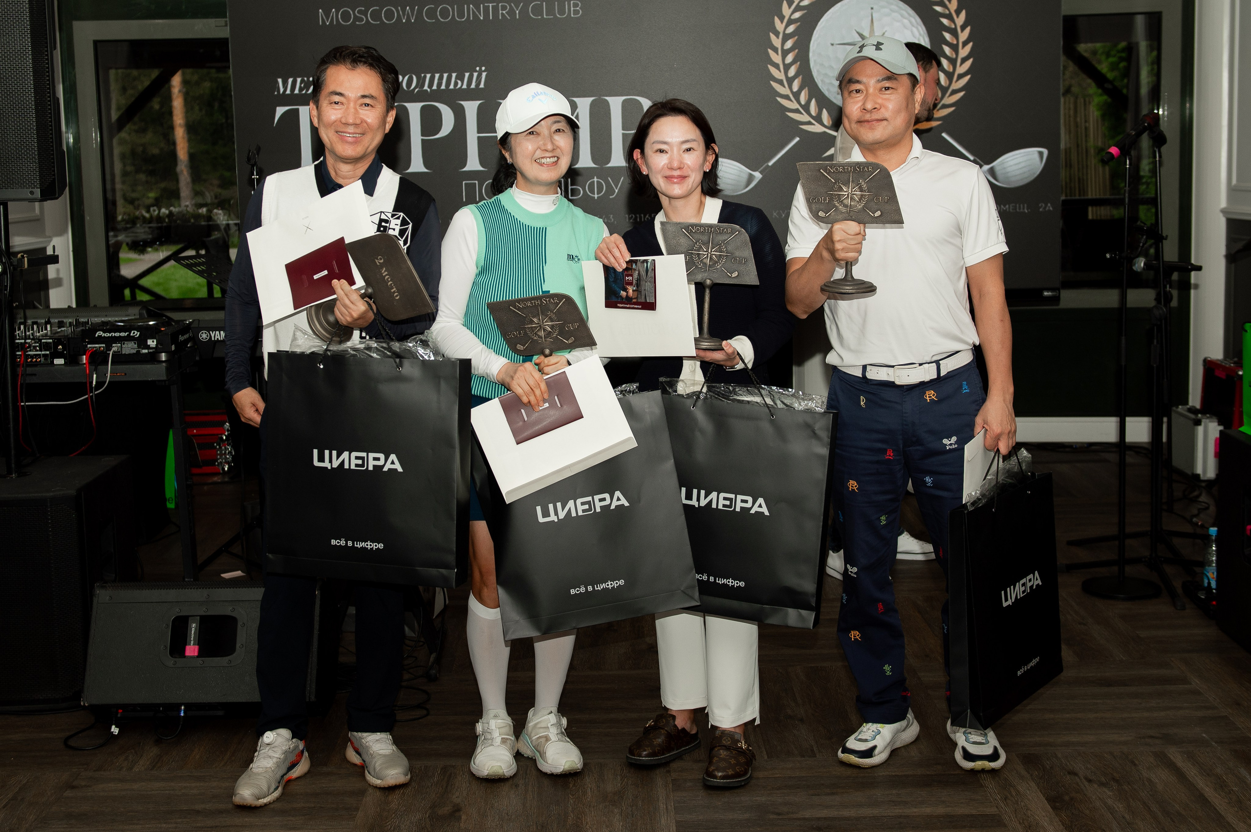 Турнир по гольфу. Профессиональный фотограф в Москве Александра Харламова