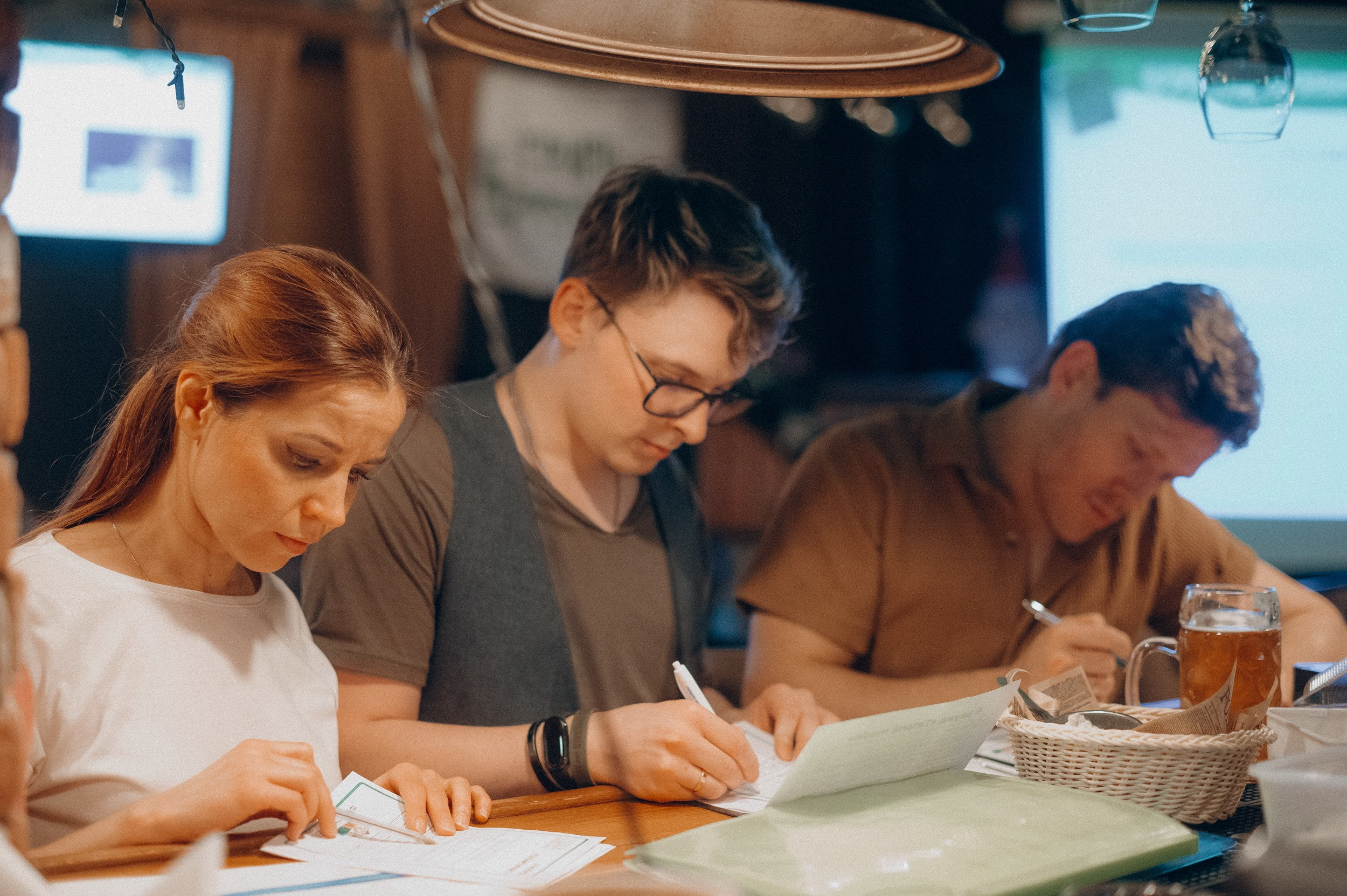 КВИЗ в ресторане «Ермолаев». Фотограф Дмитрий Пименов