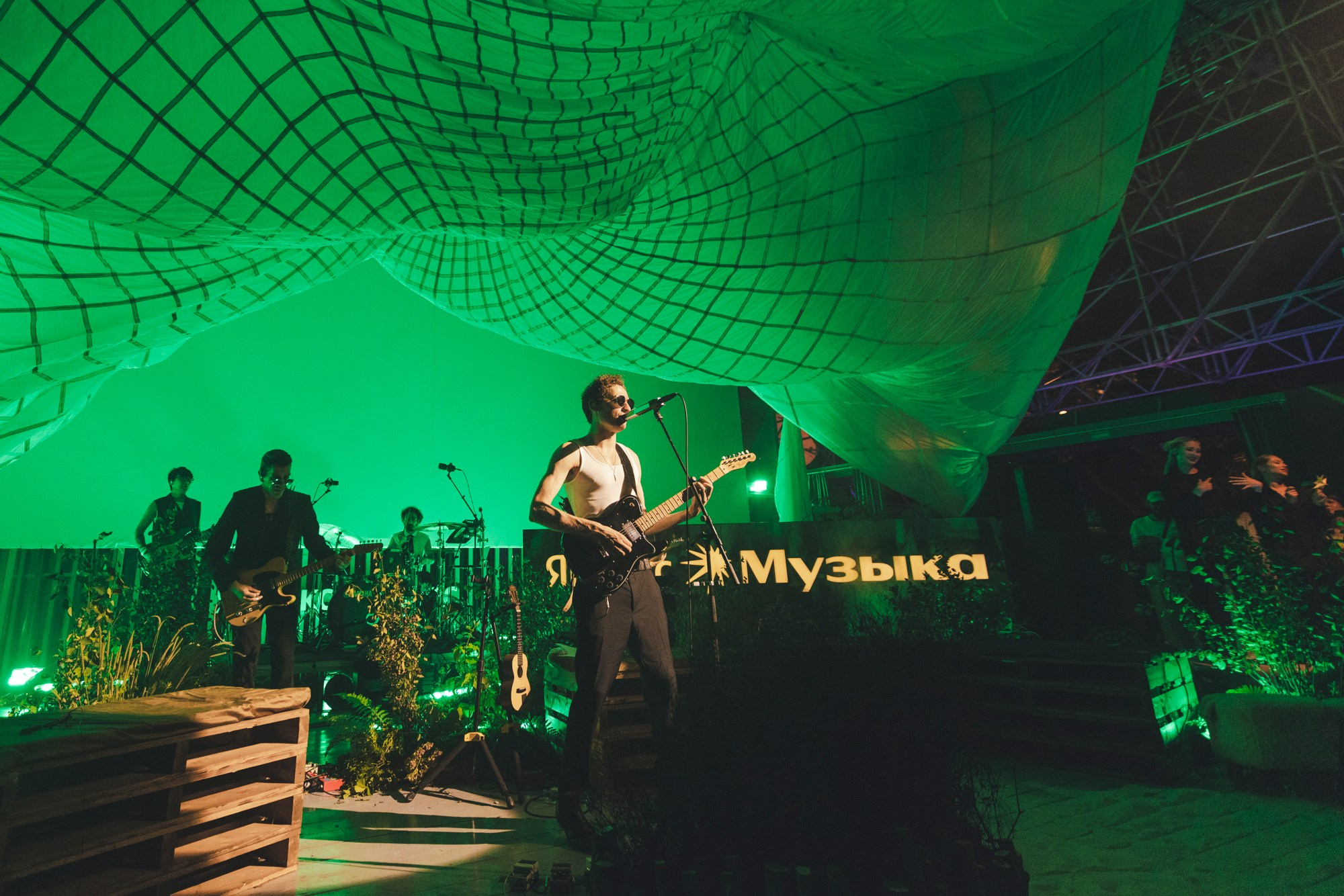 ZOLOTO / ЯНДЕКС ДАЧА / 2024. OOPS