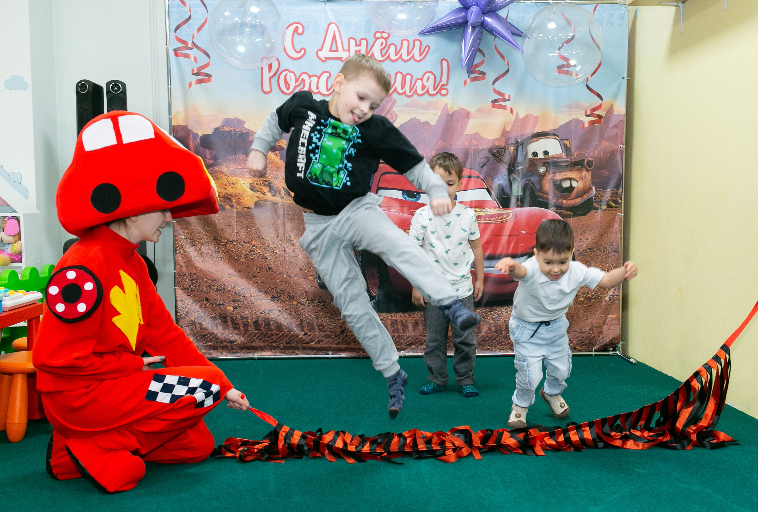 Праздники. Фотограф новорожденных и семейный фотограф НСО г. Бердск Марина Львова
