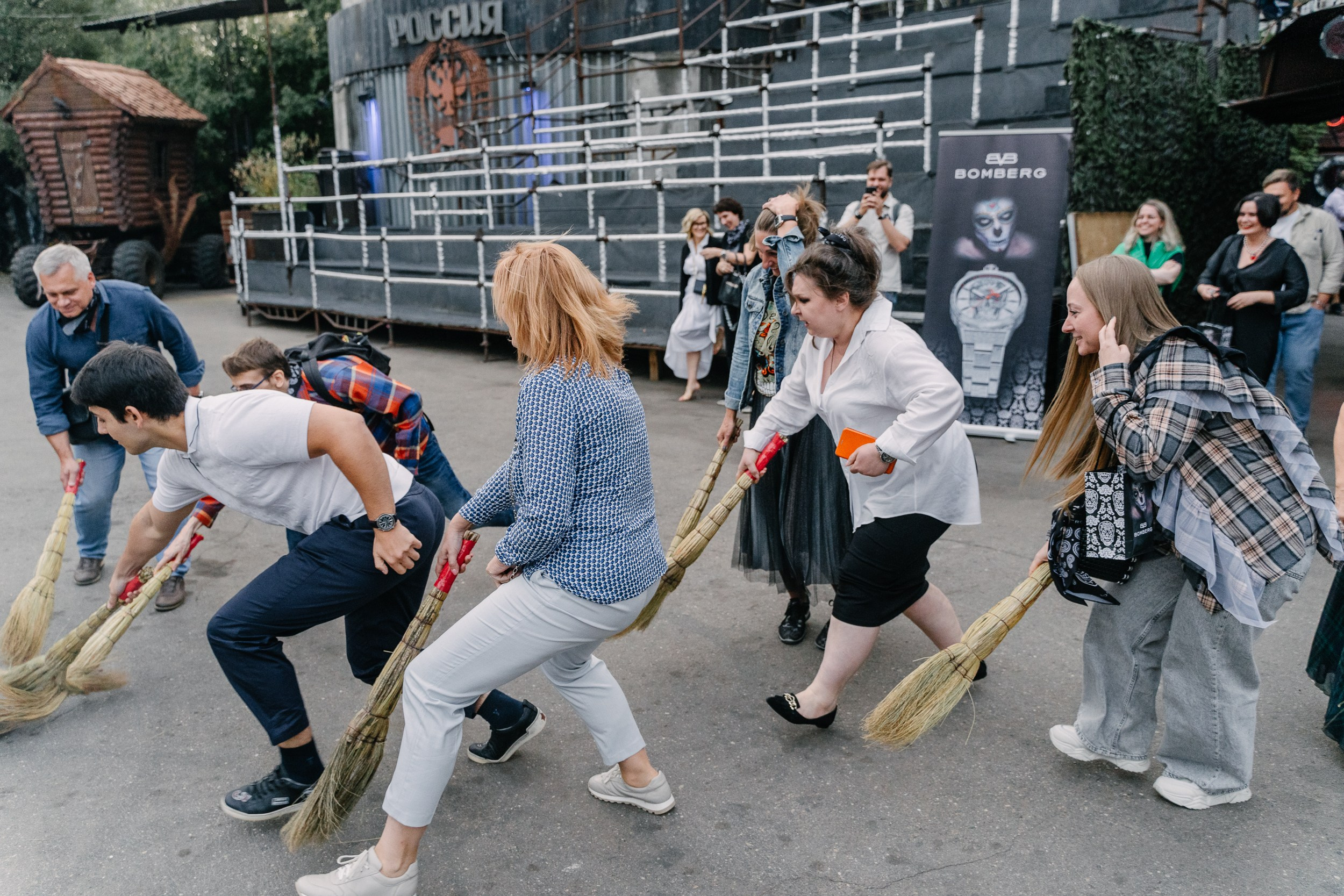 BOMBERG. Фотосъёмка, видеосъемка массовых мероприятий, reels