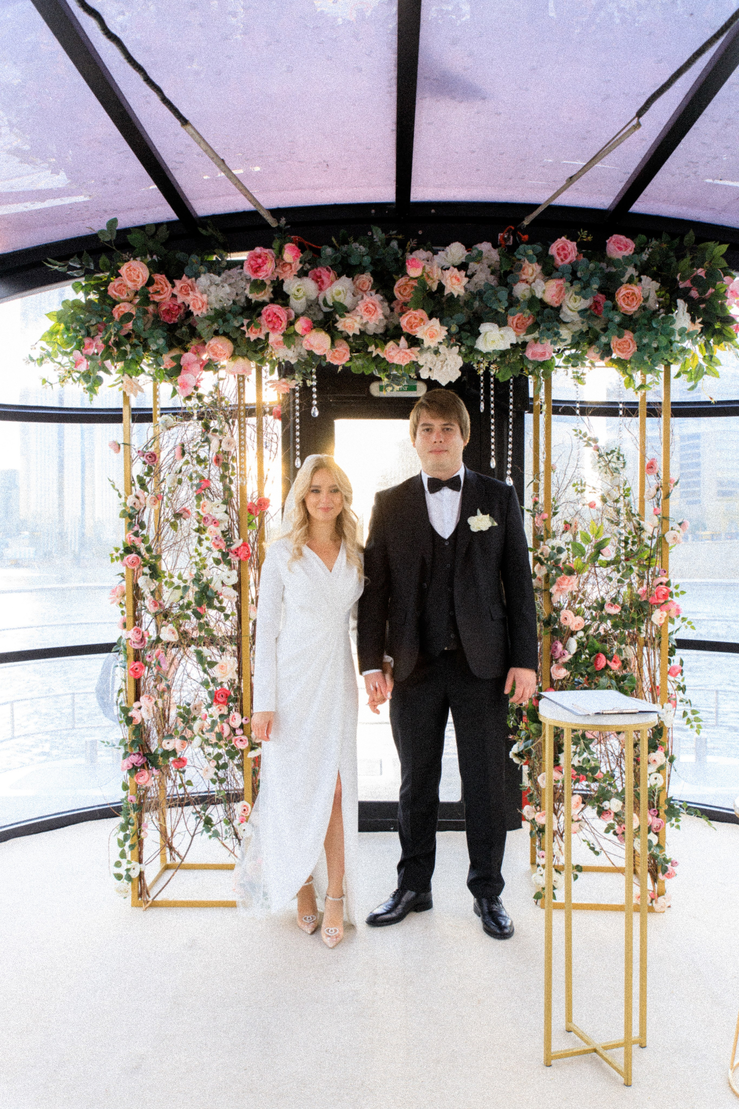 Церемония на катере. Свадебный фотограф Москва