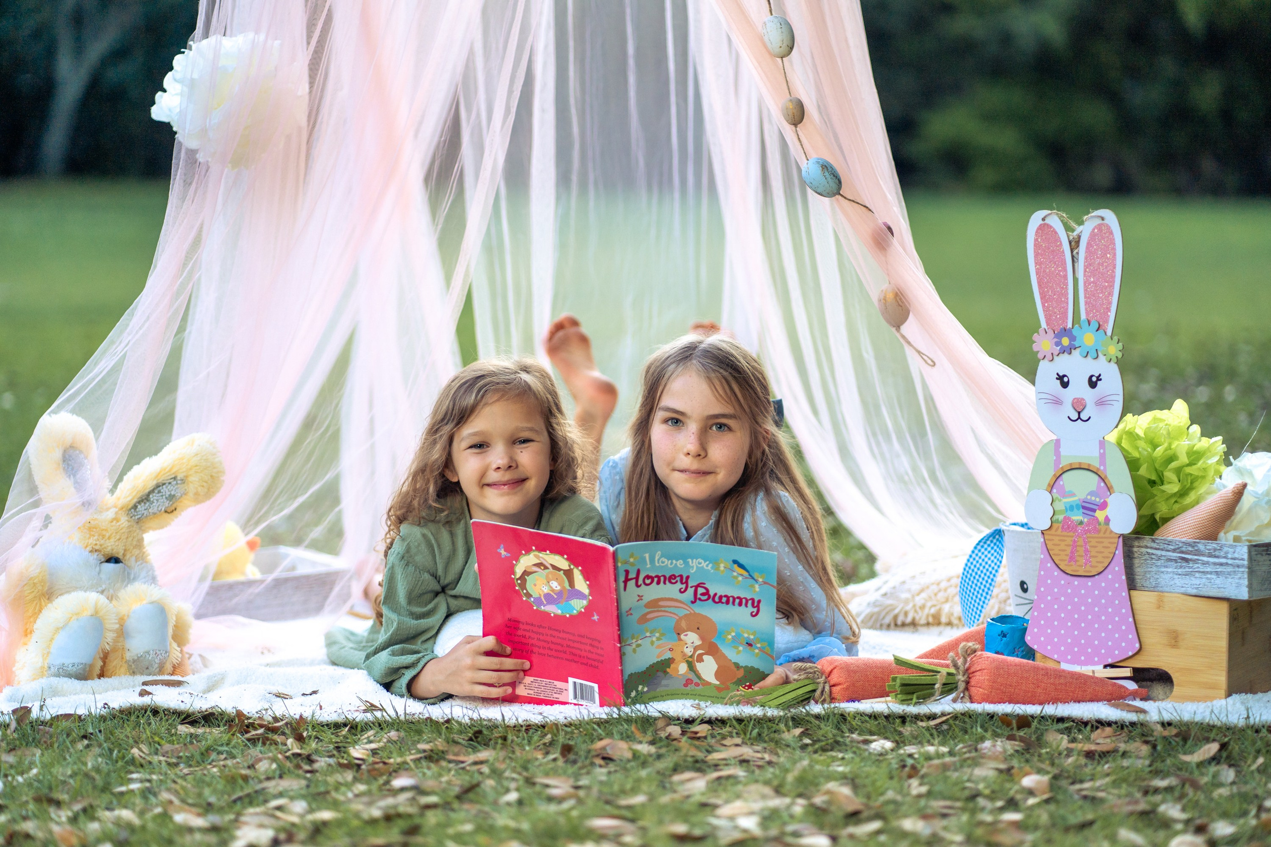 HAPPY EASTER. Family Photographer Ksenia Kos