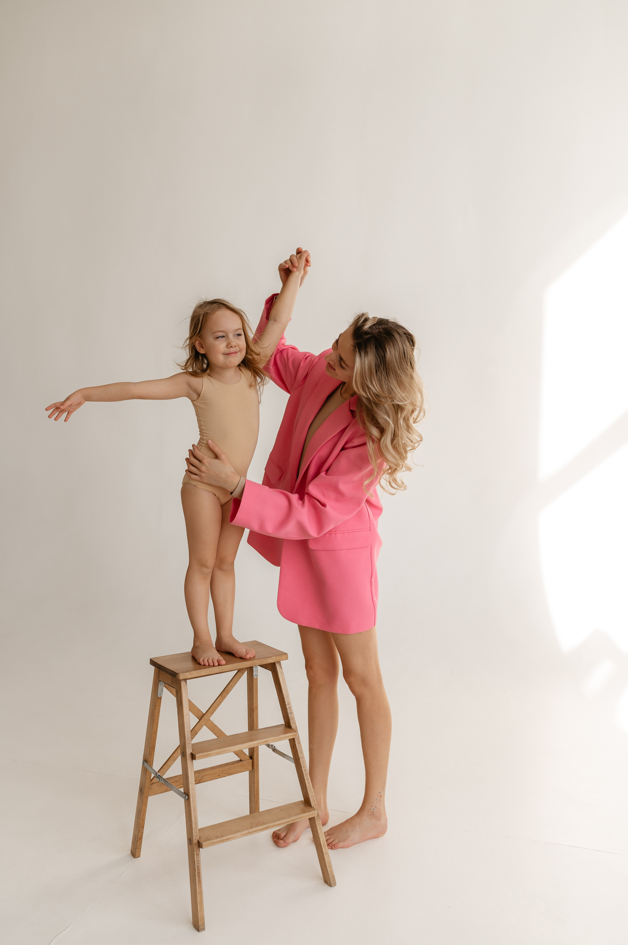 Весенняя съёмка в студии. Главная