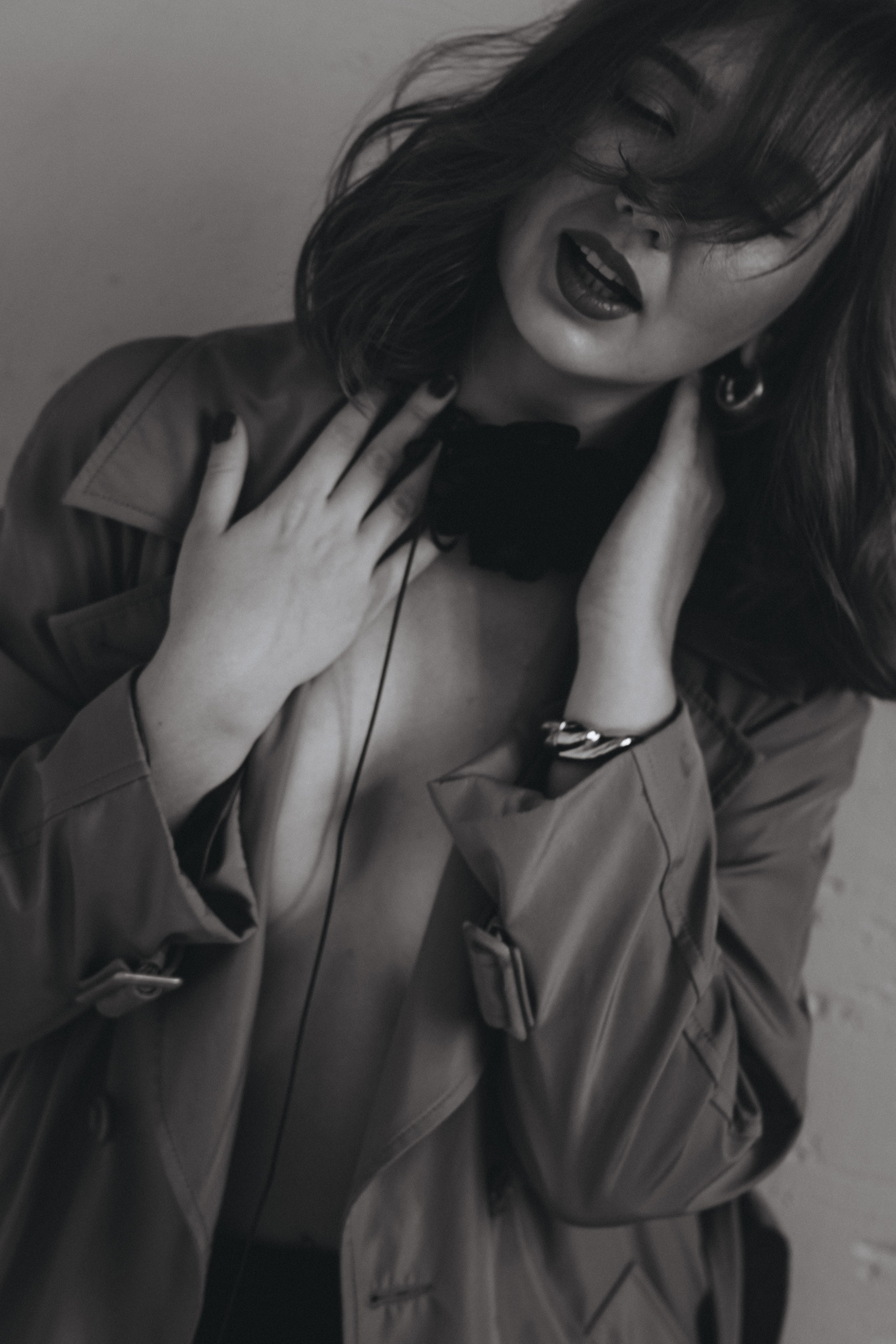 Женская студийная фотосессия во Владивостоке. Фотограф во Владивостоке Антон Блохин