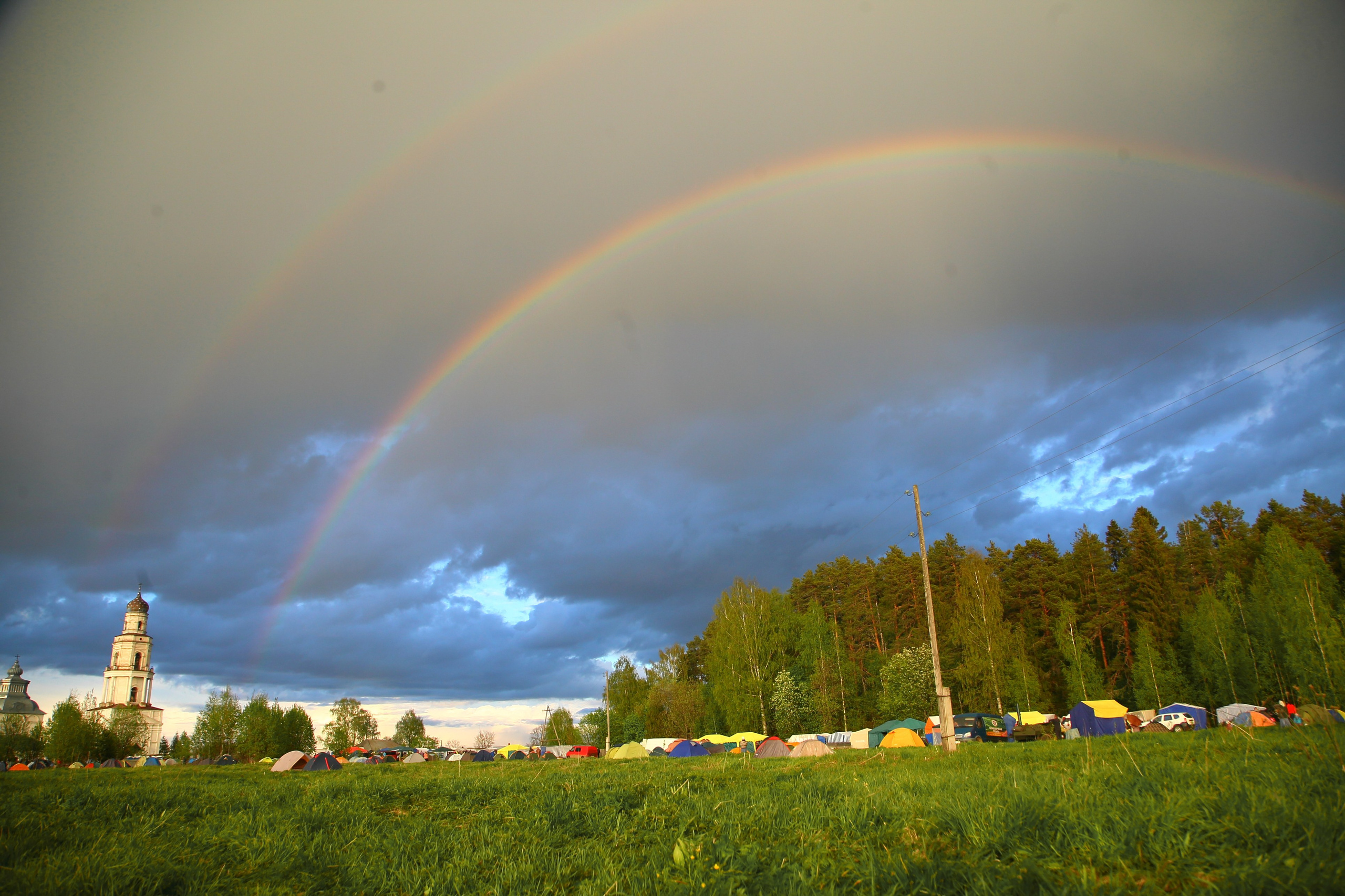 Средняя полоса. Свадебный и репортажный фотограф в Ярославле и Санкт-Петербурге Роман Микрюков