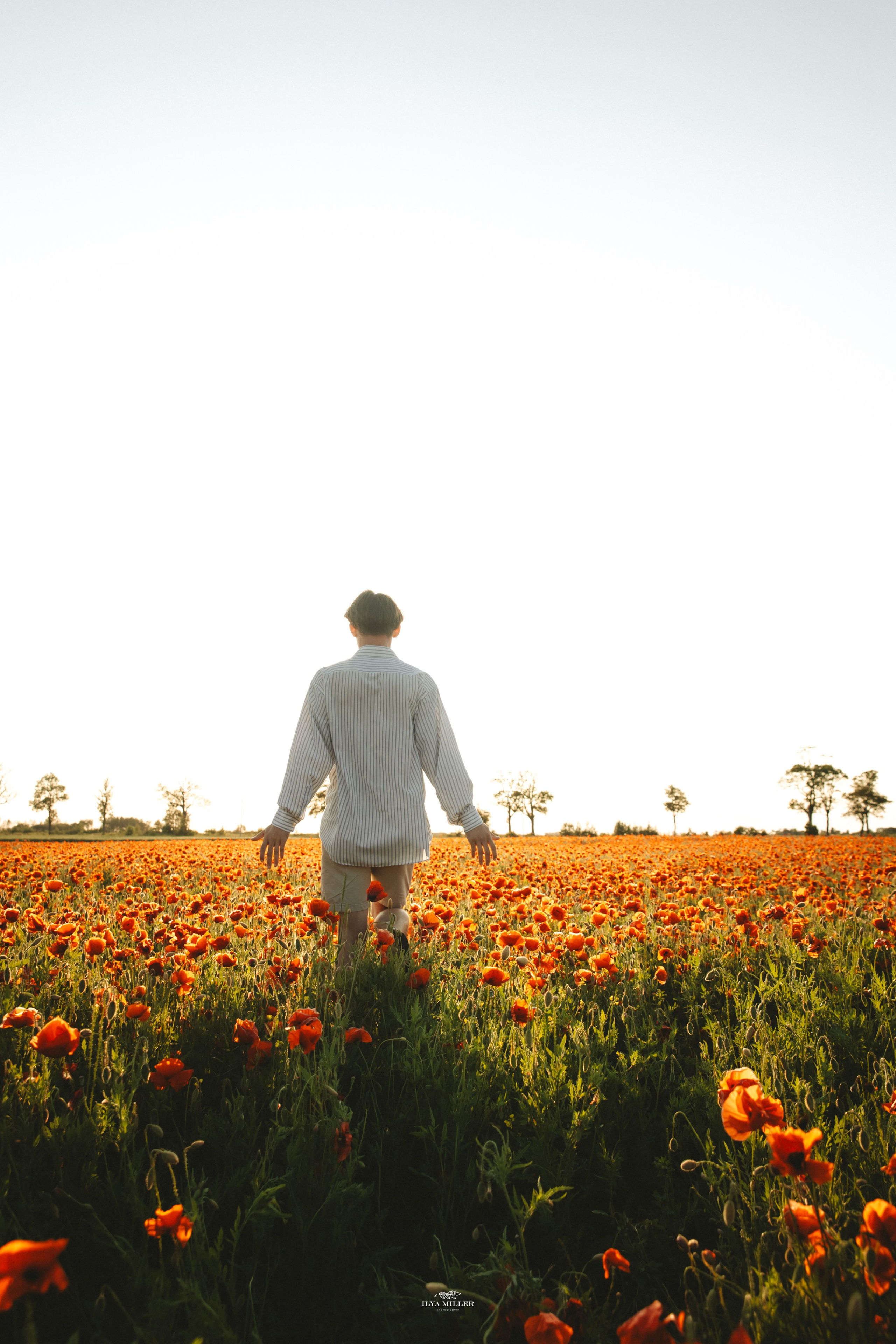 Дина и Влад / Маковые поля. Фотограф Калининград Илья Миллер