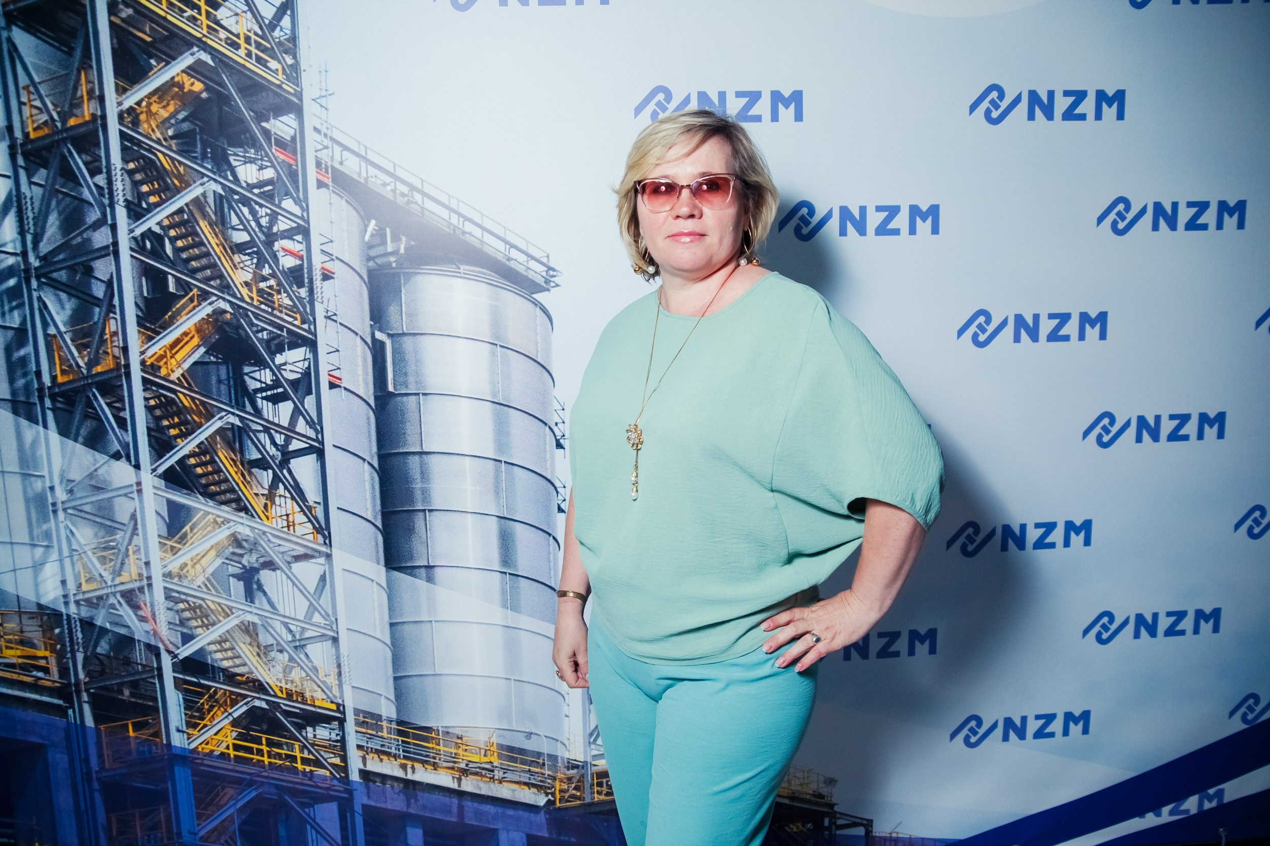 Юбилей фирмы «НЕФТЕЗАВОДМОНТАЖ». Свадебный и детский фотограф в Волгограде Слава Белов