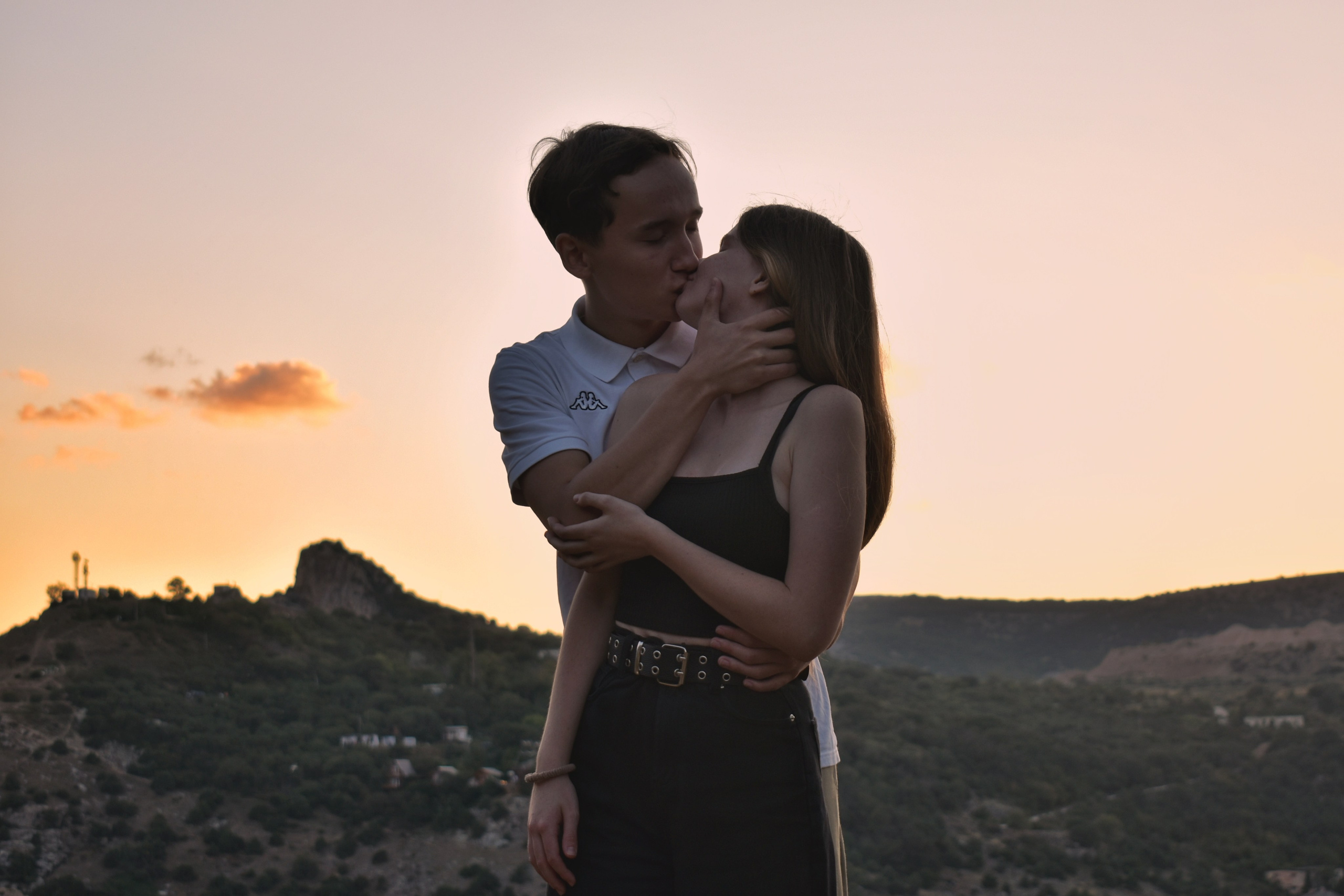 Евгений и Ксения. Фотограф-ретушер в Крыму Юля Лобурец