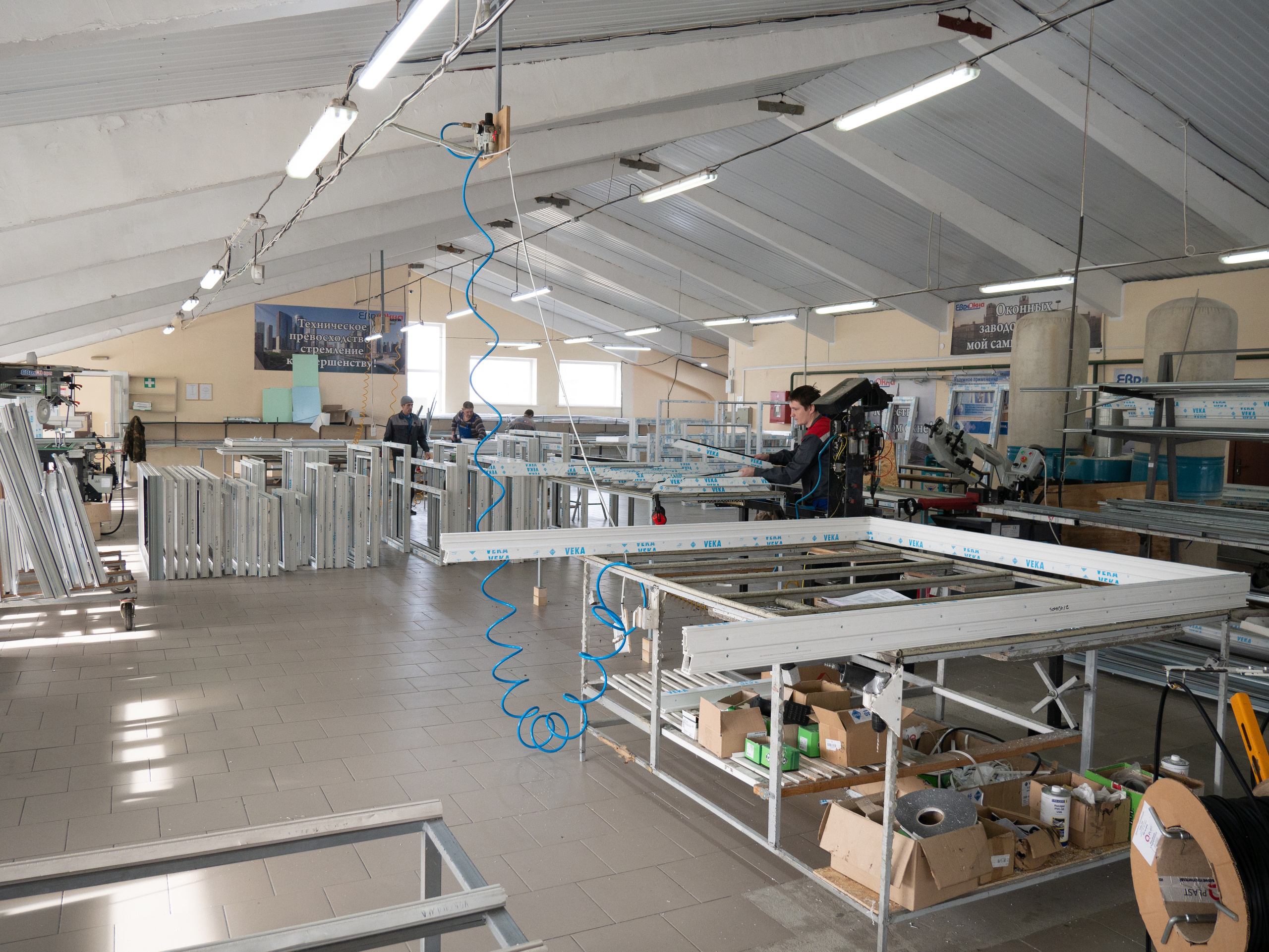 Рекламная фотосессия для компании ЕВРООКНА. Фотография и видеосъёмка