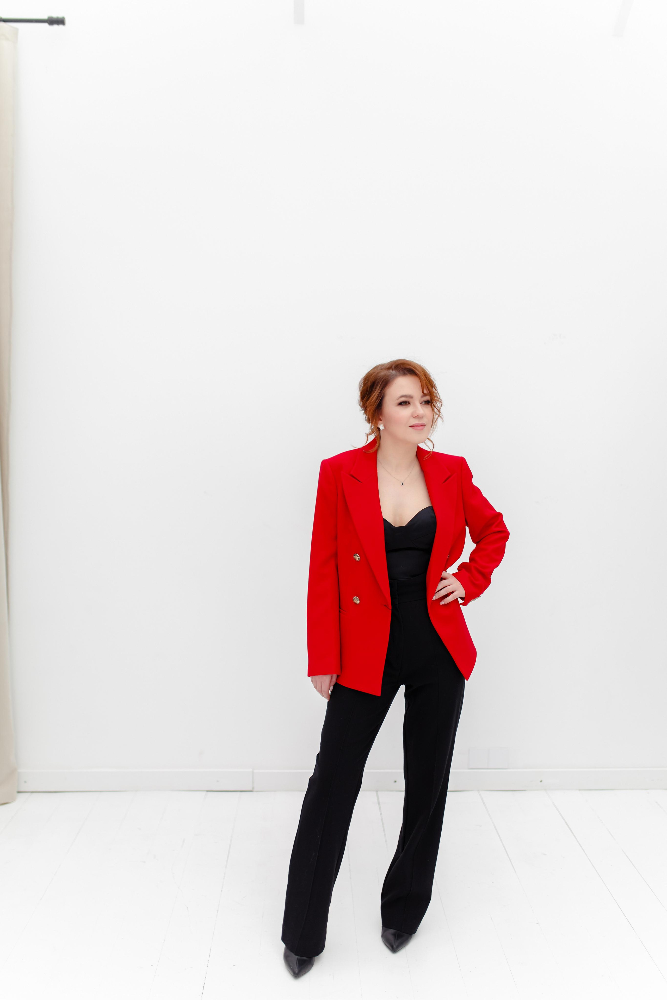 Ляйсан. Аниса Кадырова, эксперт в области визуала, фотограф, brand-фотограф