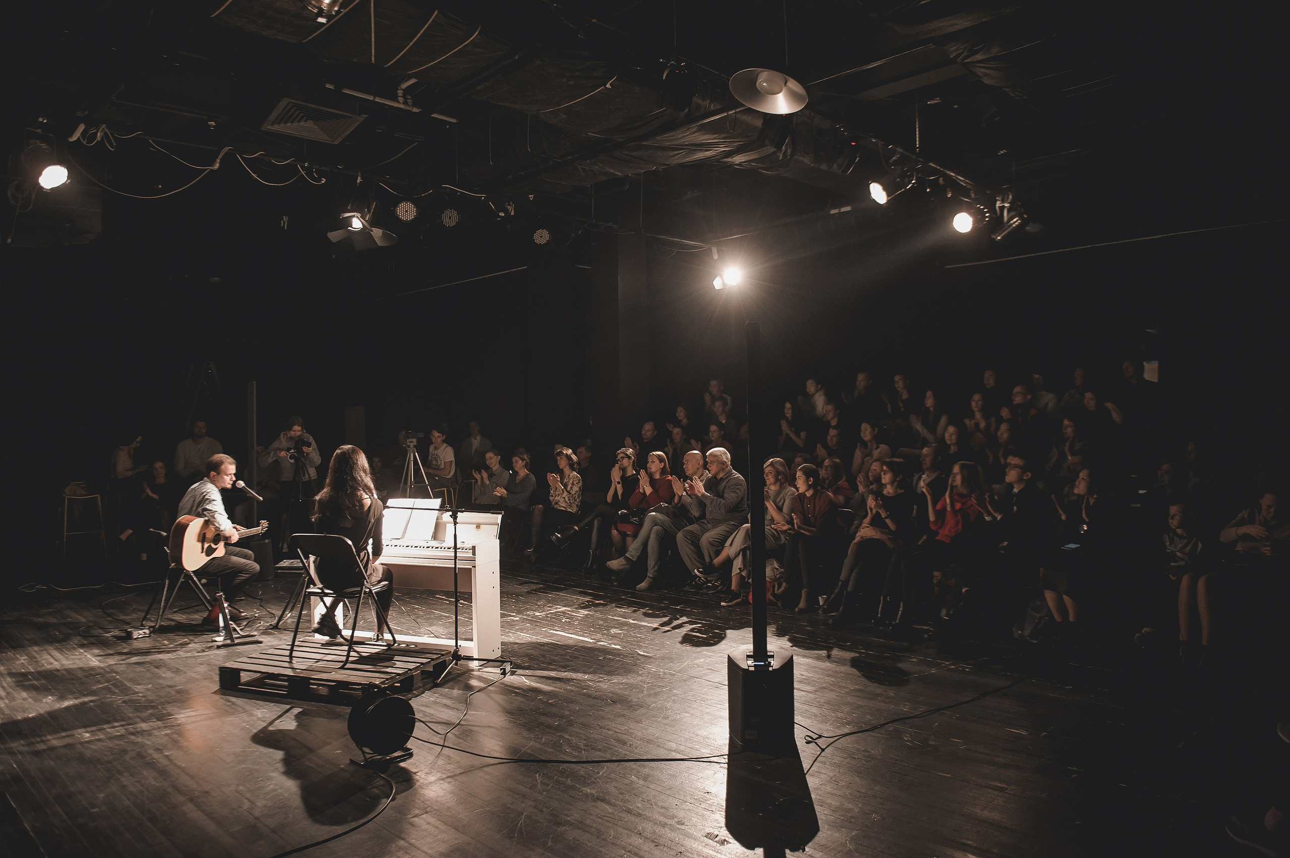 Концерты. Фестивали. Елена Северина фотограф, Алматы: репортаж (спорт, концерты, конференции), предметная и фуд-съёмка, портреты, каталоги, фэшн, ретушь