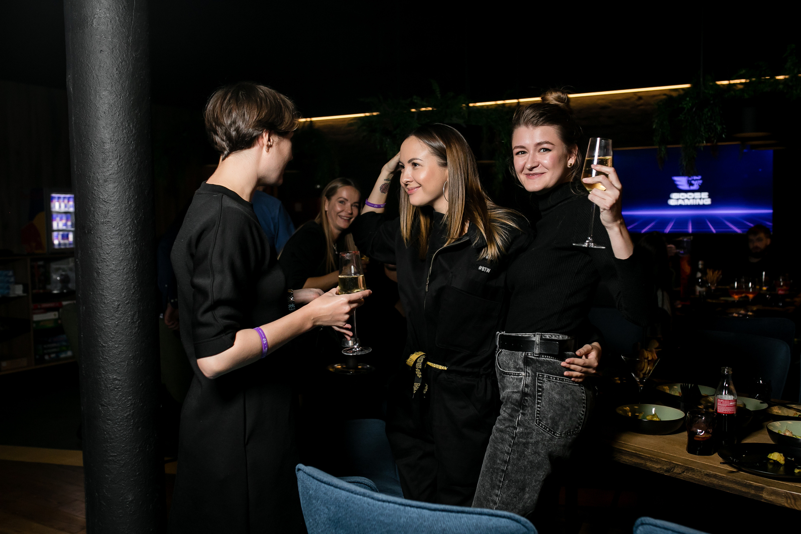 Игромир. Репортажной и Свадебный фотограф Слава Цесарь