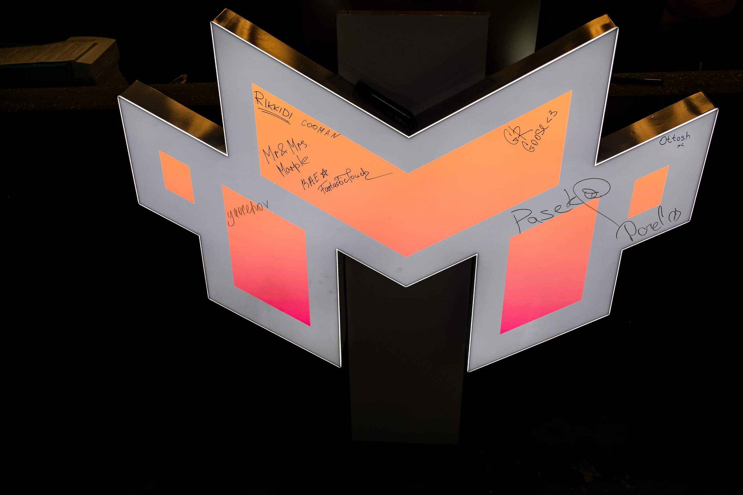 Игромир. Репортажной и Свадебный фотограф Слава Цесарь