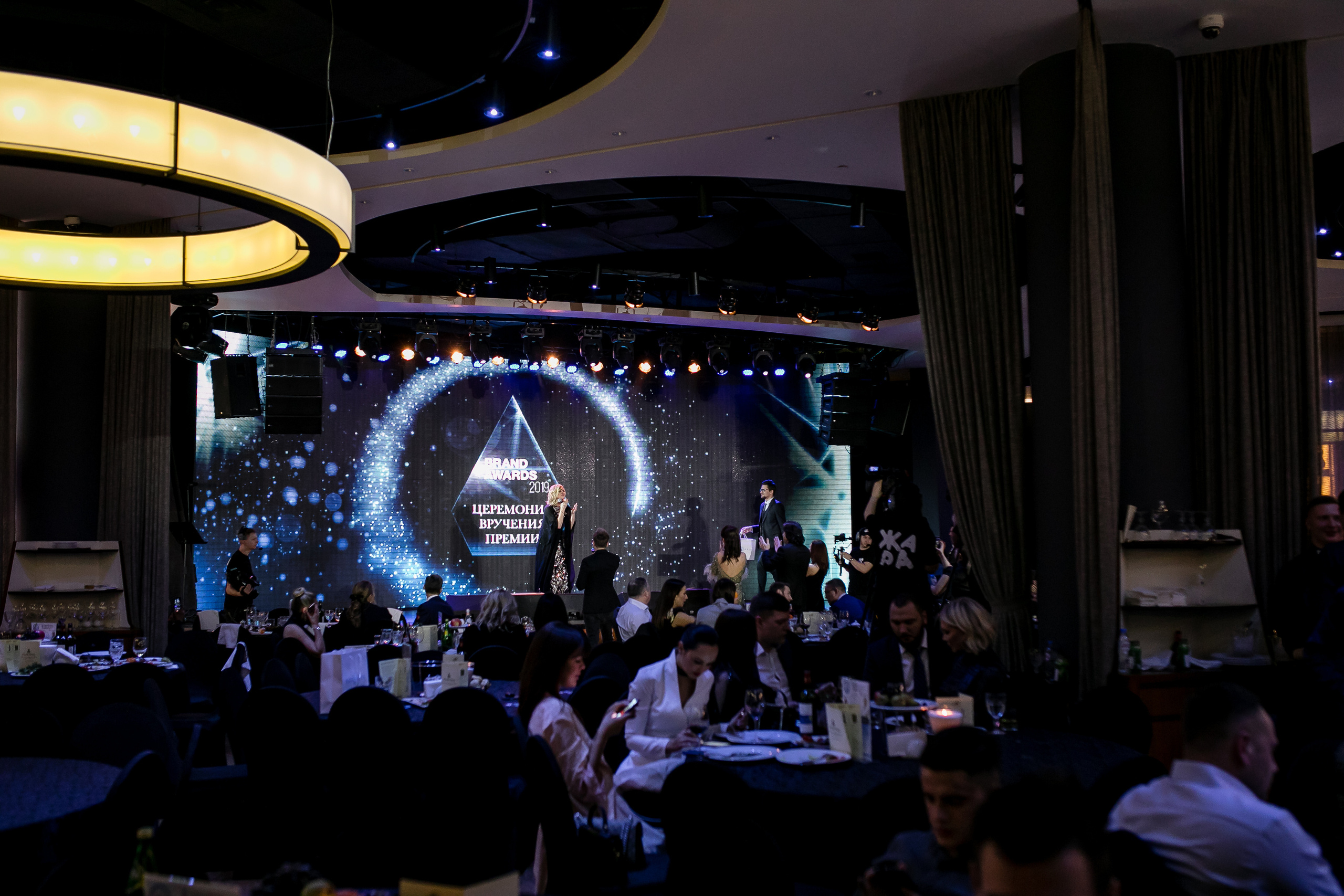 Brand Award. Репортажной и Свадебный фотограф Слава Цесарь