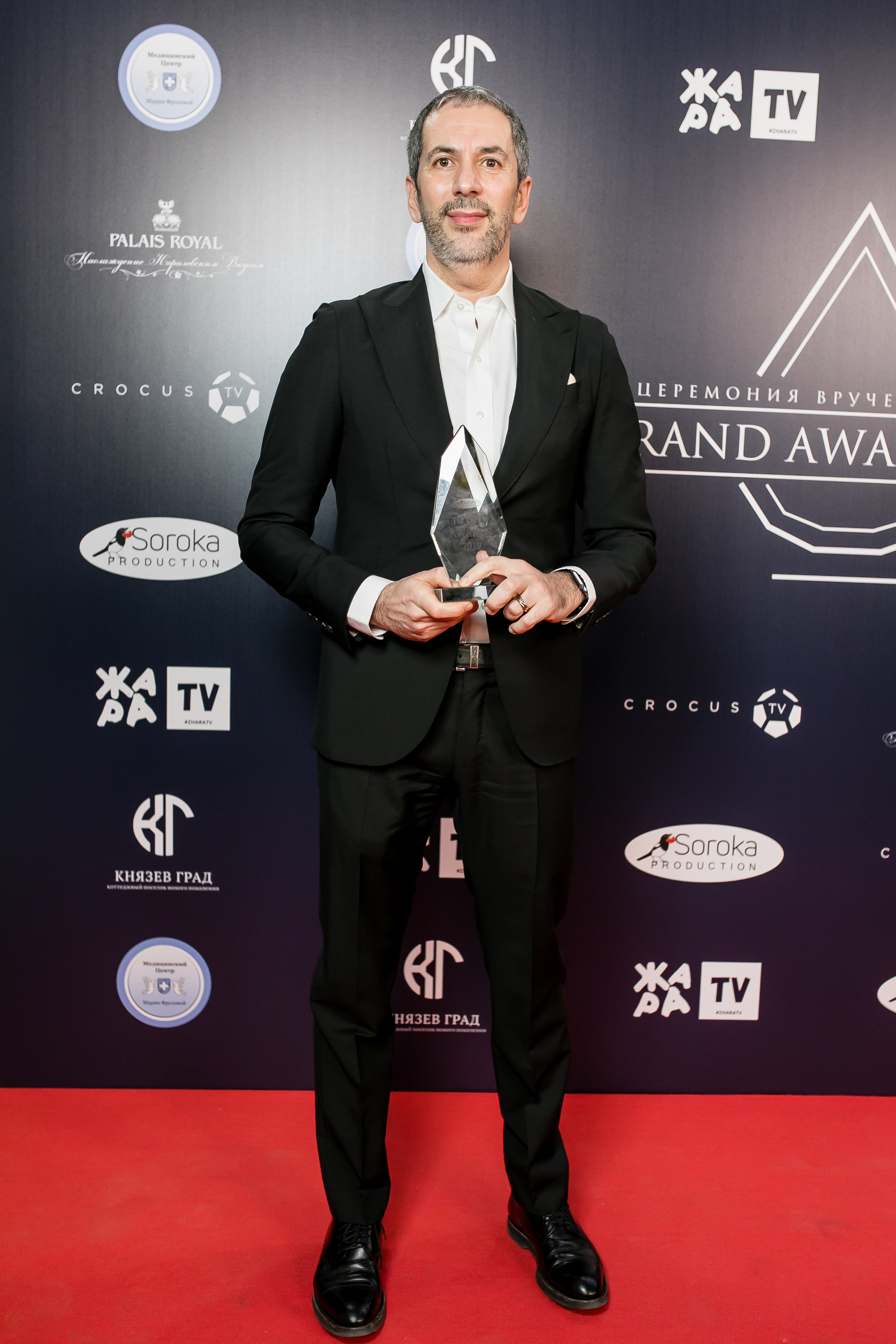 Brand Award. Репортажной и Свадебный фотограф Слава Цесарь