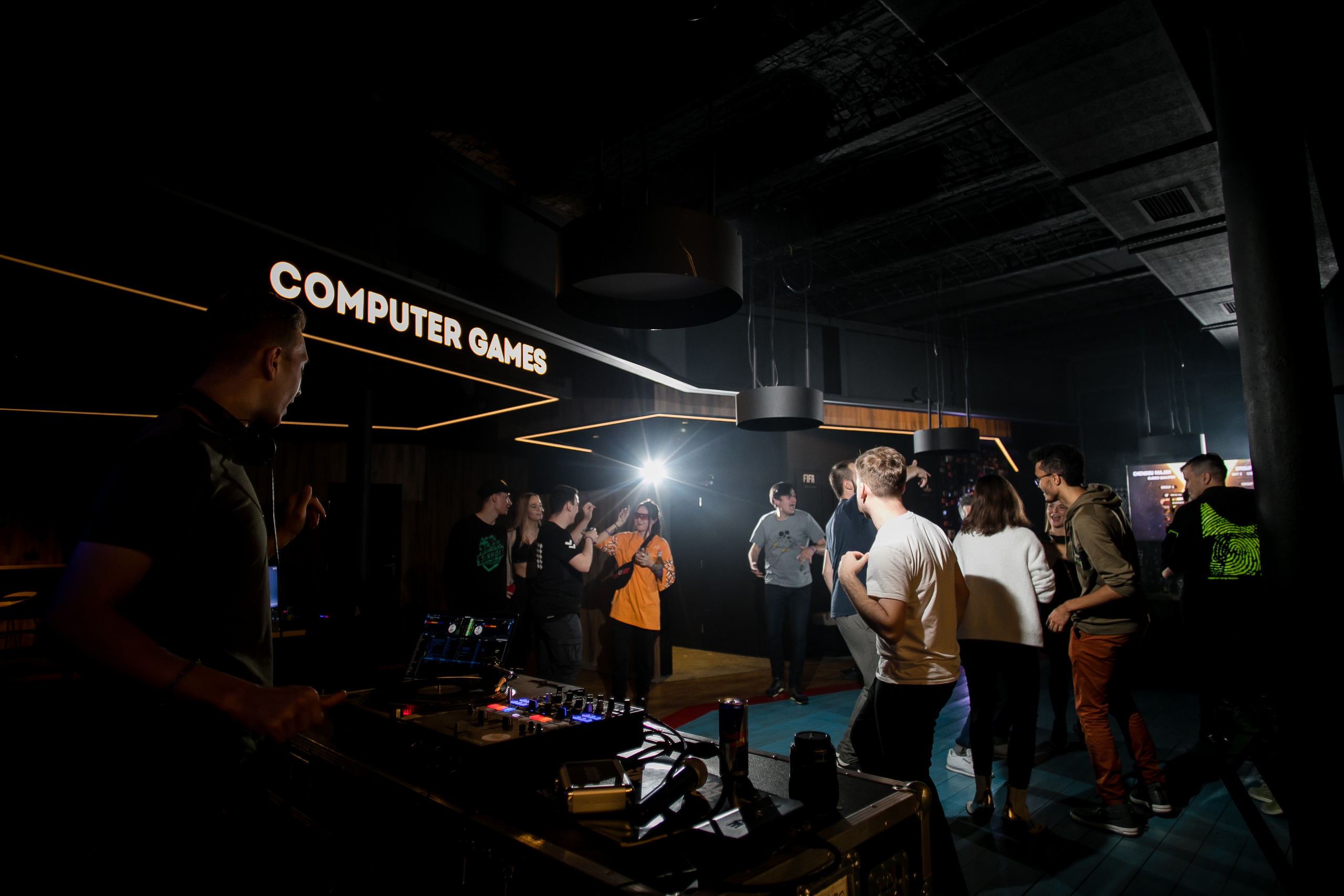 Игромир. Репортажной и Свадебный фотограф Слава Цесарь