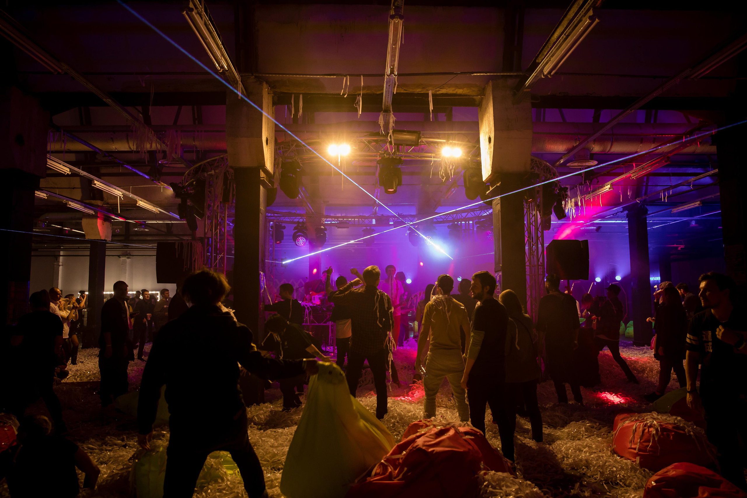 Неповторимый Рокет Банк. Репортажной и Свадебный фотограф Слава Цесарь