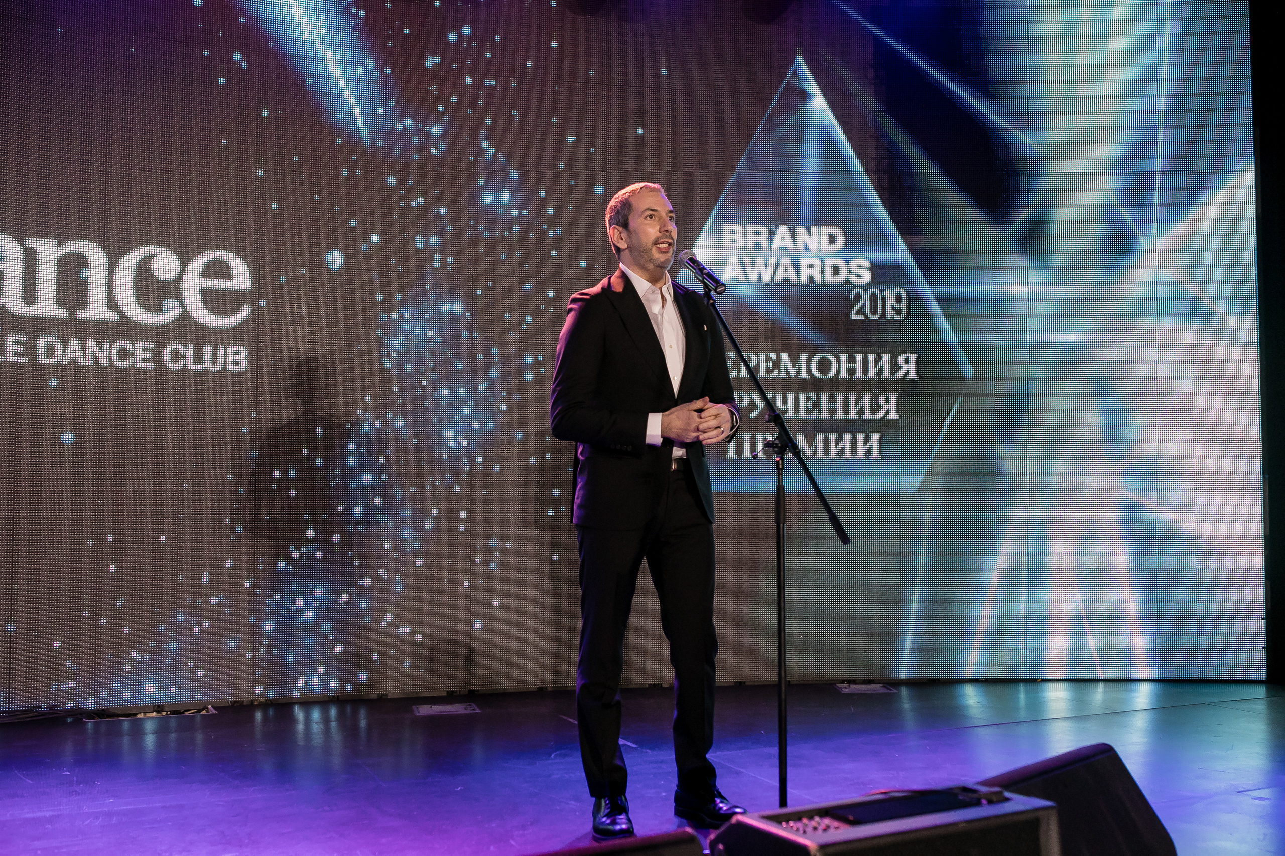 Brand Award. Репортажной и Свадебный фотограф Слава Цесарь