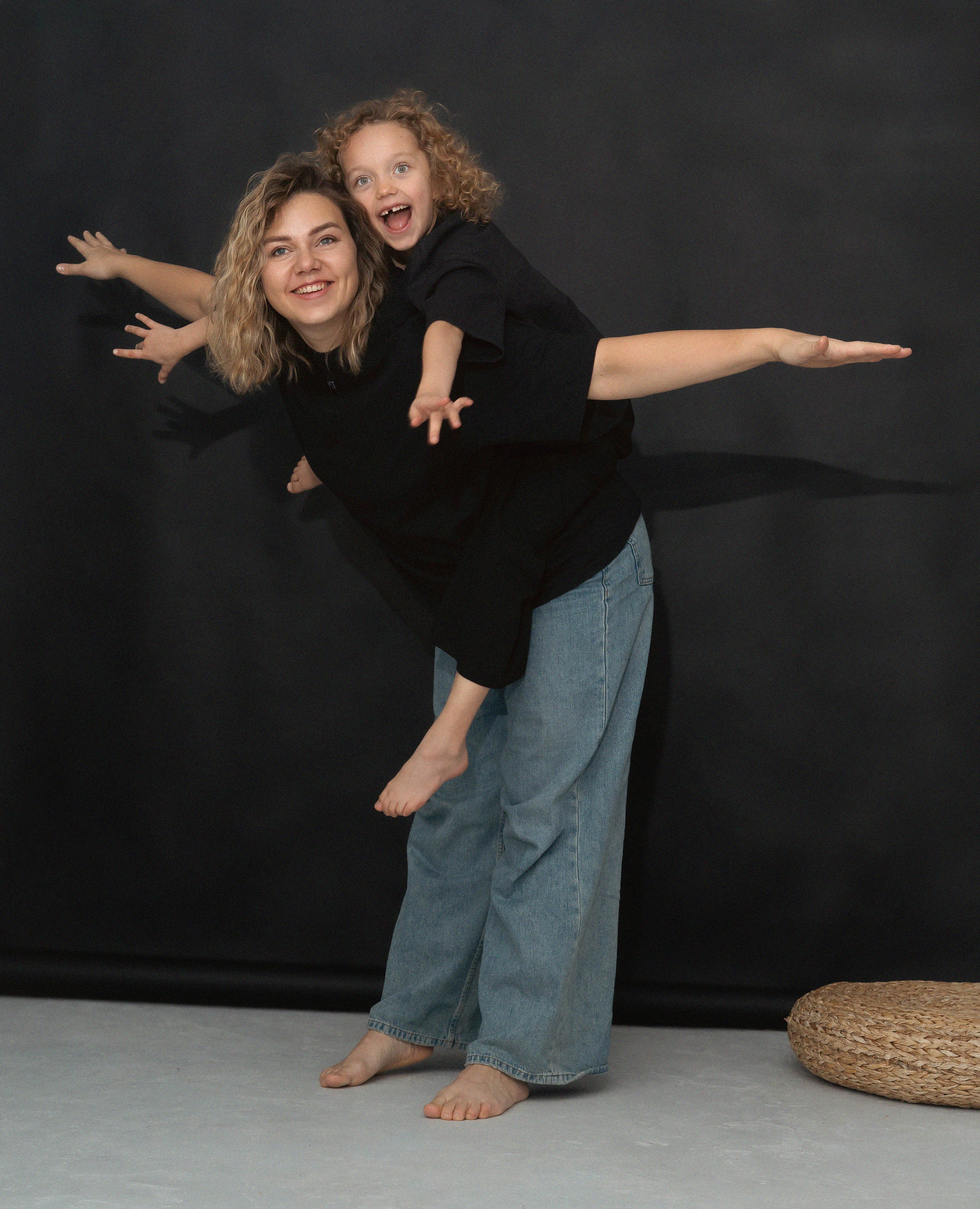 Фотосессия мама и дочка ко дню мамы