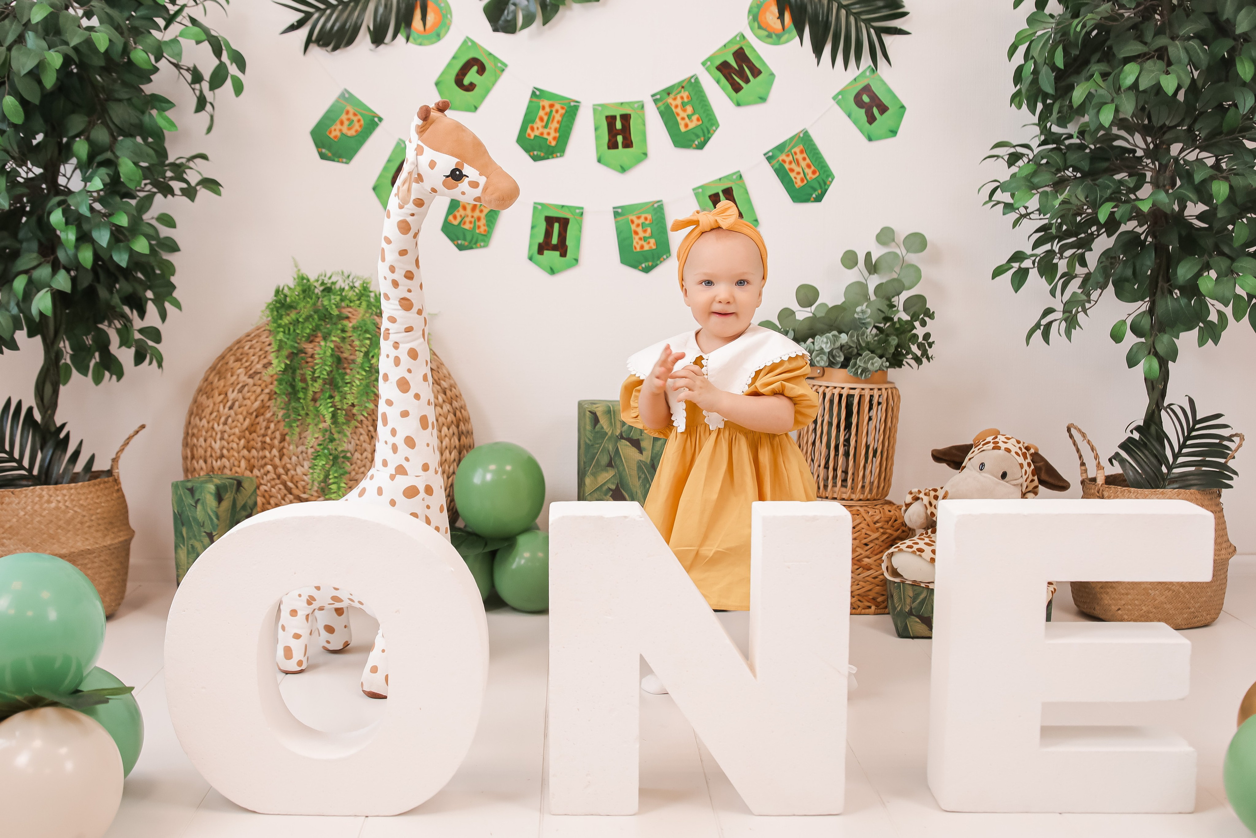 1й Годик Милы. Детский и Семейный фотограф в Санкт-Петербурге. Детская Фотостудия «FAMILY STORY»