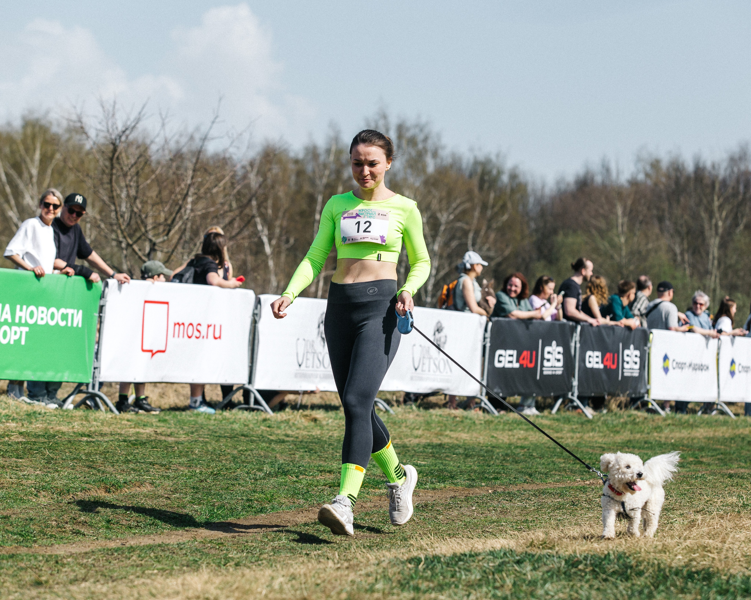 Кросс «Быстрый пёс» 2025. Репортажный фотограф в Москве