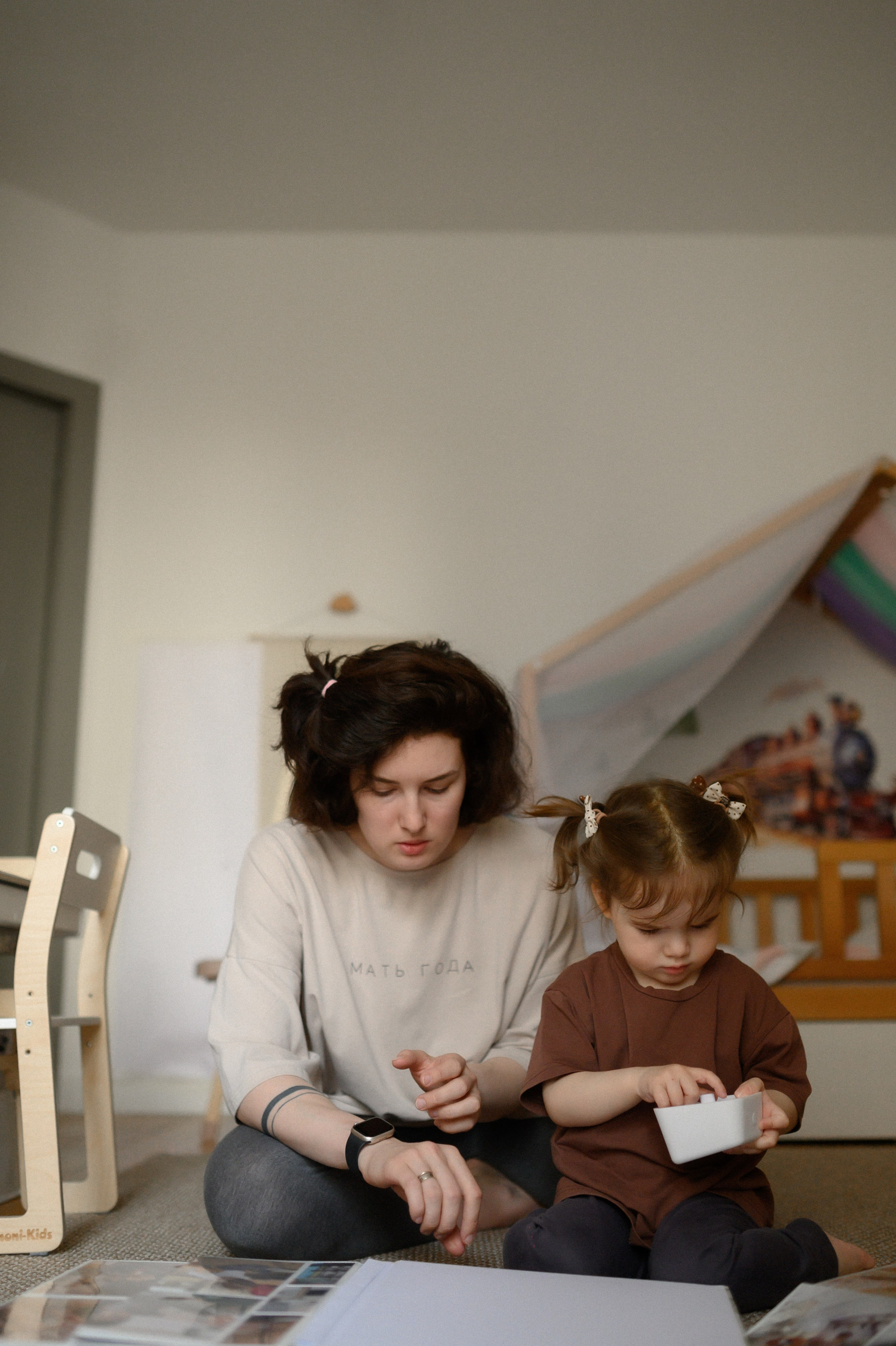 Руслан, Марта и Кира дома. Семейный и свадебный lifestyle-фотограф в Москве Мария Петрова