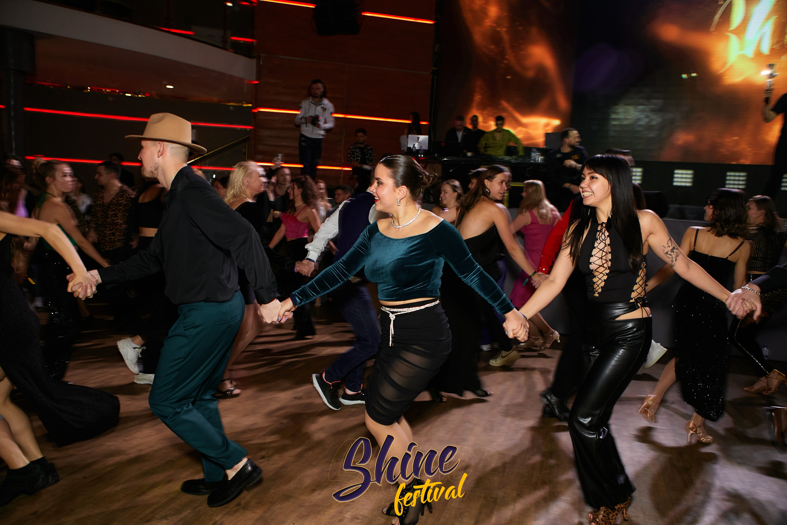 Shine party Moscow. Свадебный фотограф