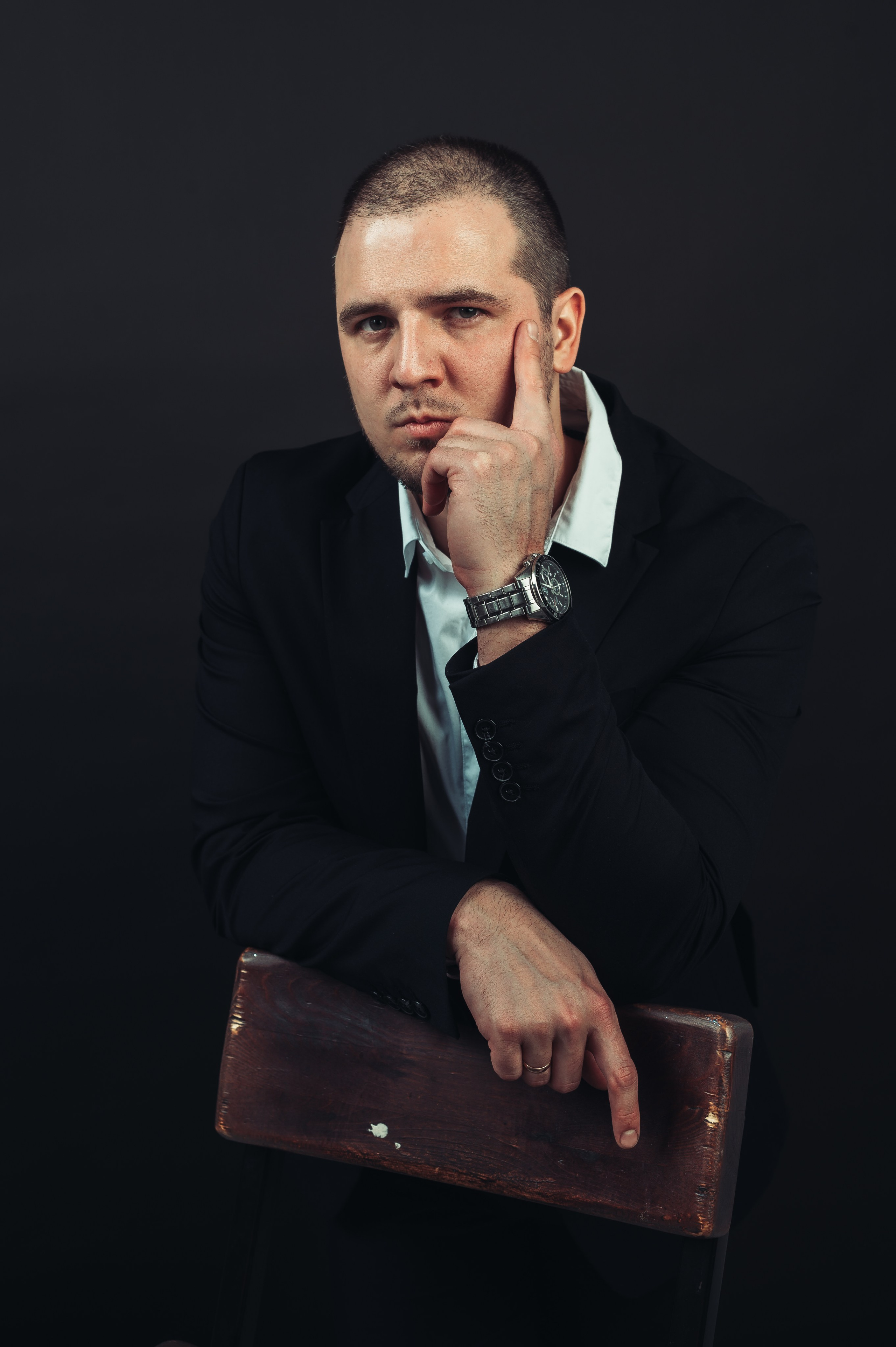 Никита Пустовалов — портретная съёмка. Иван Кубик — фотограф и видеограф