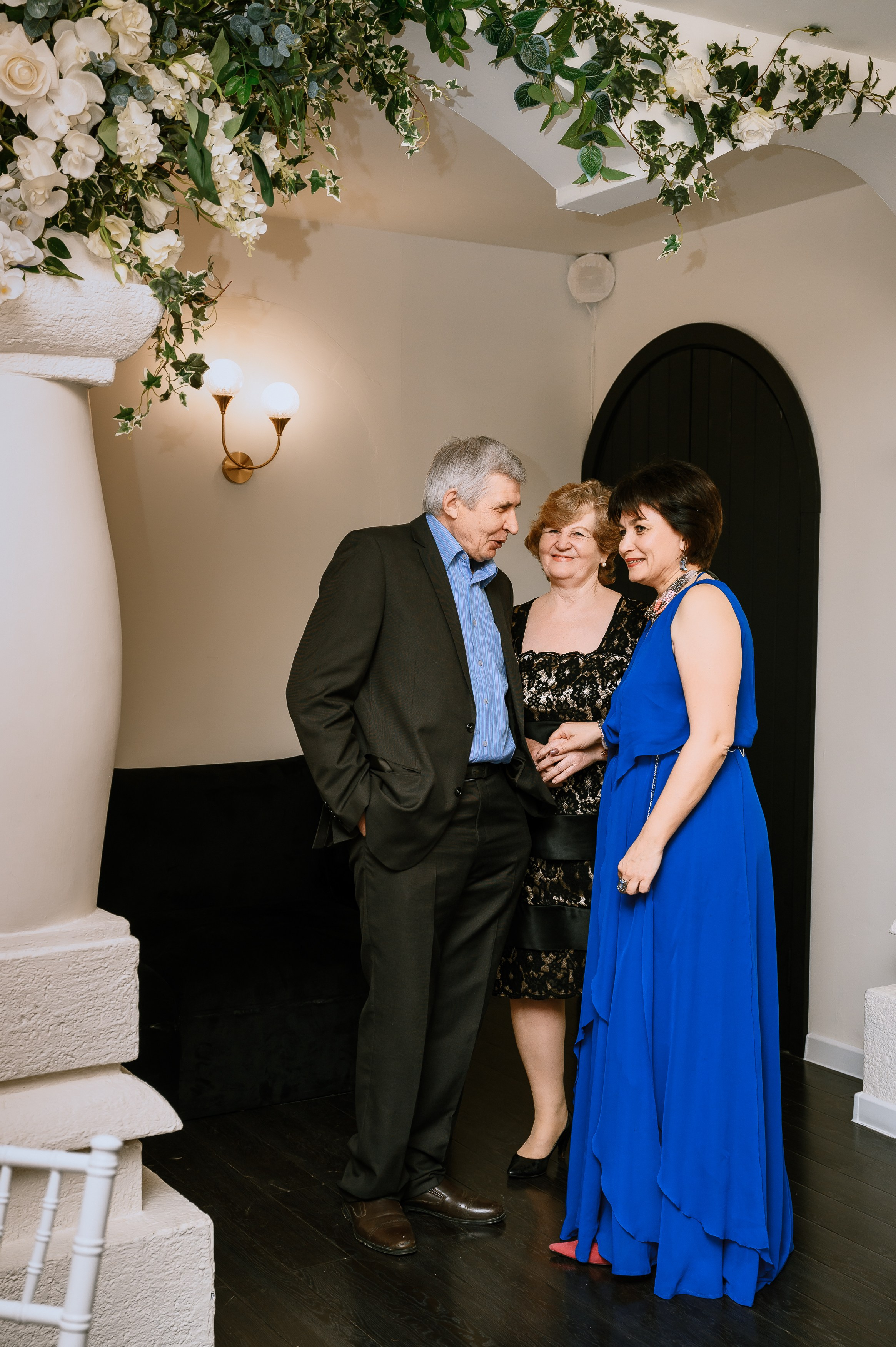 Поэтический вечер Ольги Любимовой. Свадебный и просто хороший фотограф в Челябинске