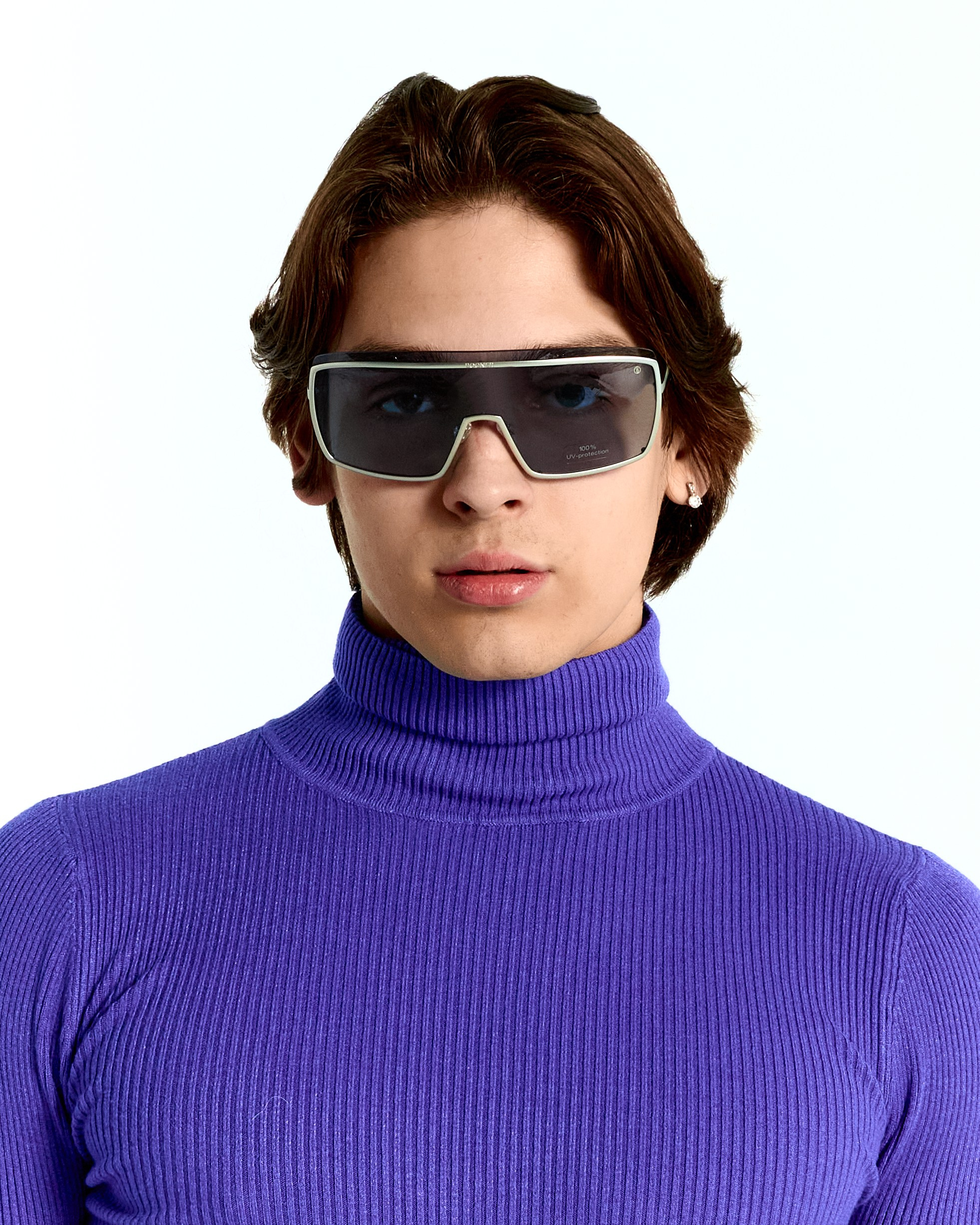 Glazburg optics. Святослав Лебедев | Рекламный фотограф — Коммерческая съемка, Арт-дирекшн, AI-интеграция