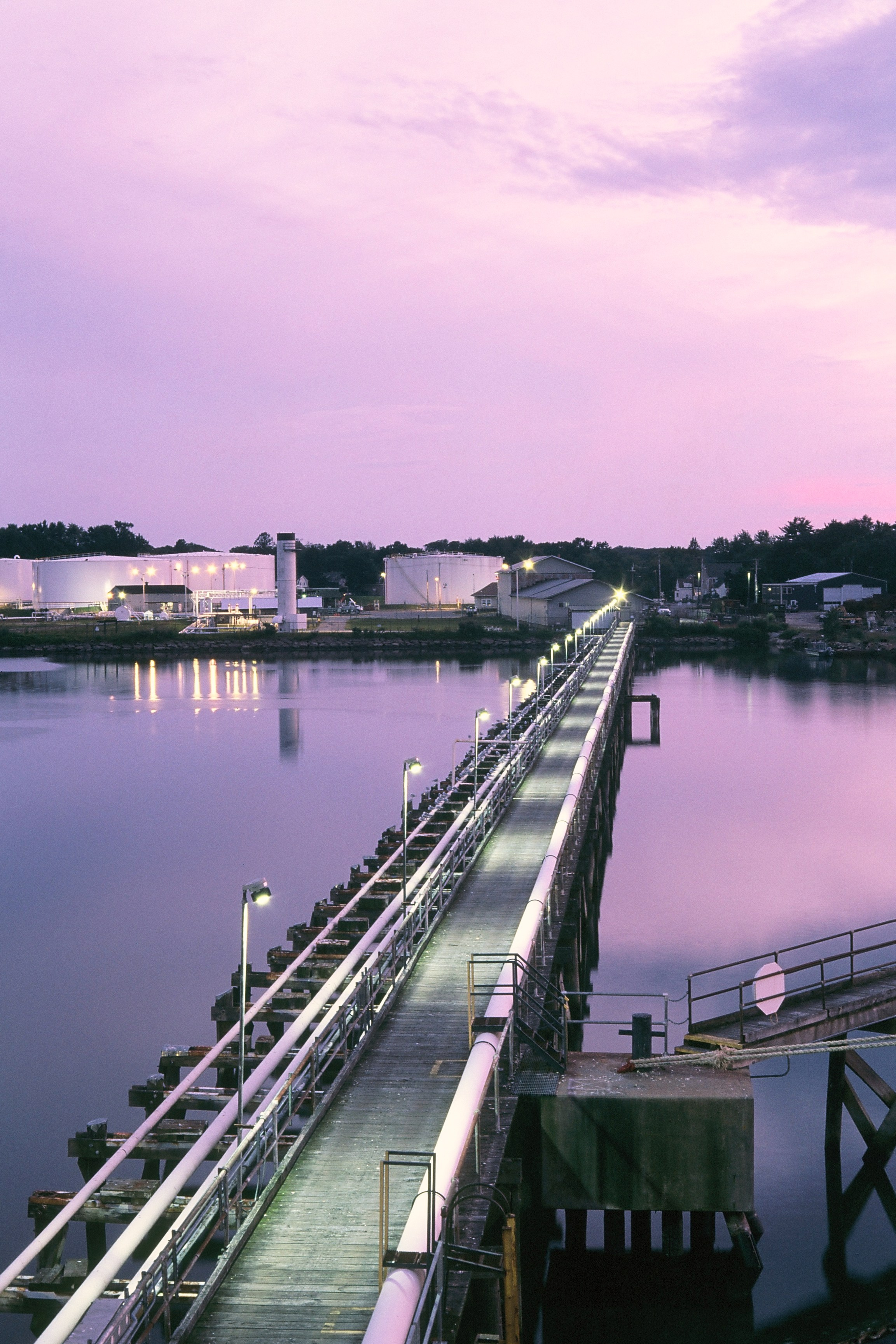 причал. морской порт