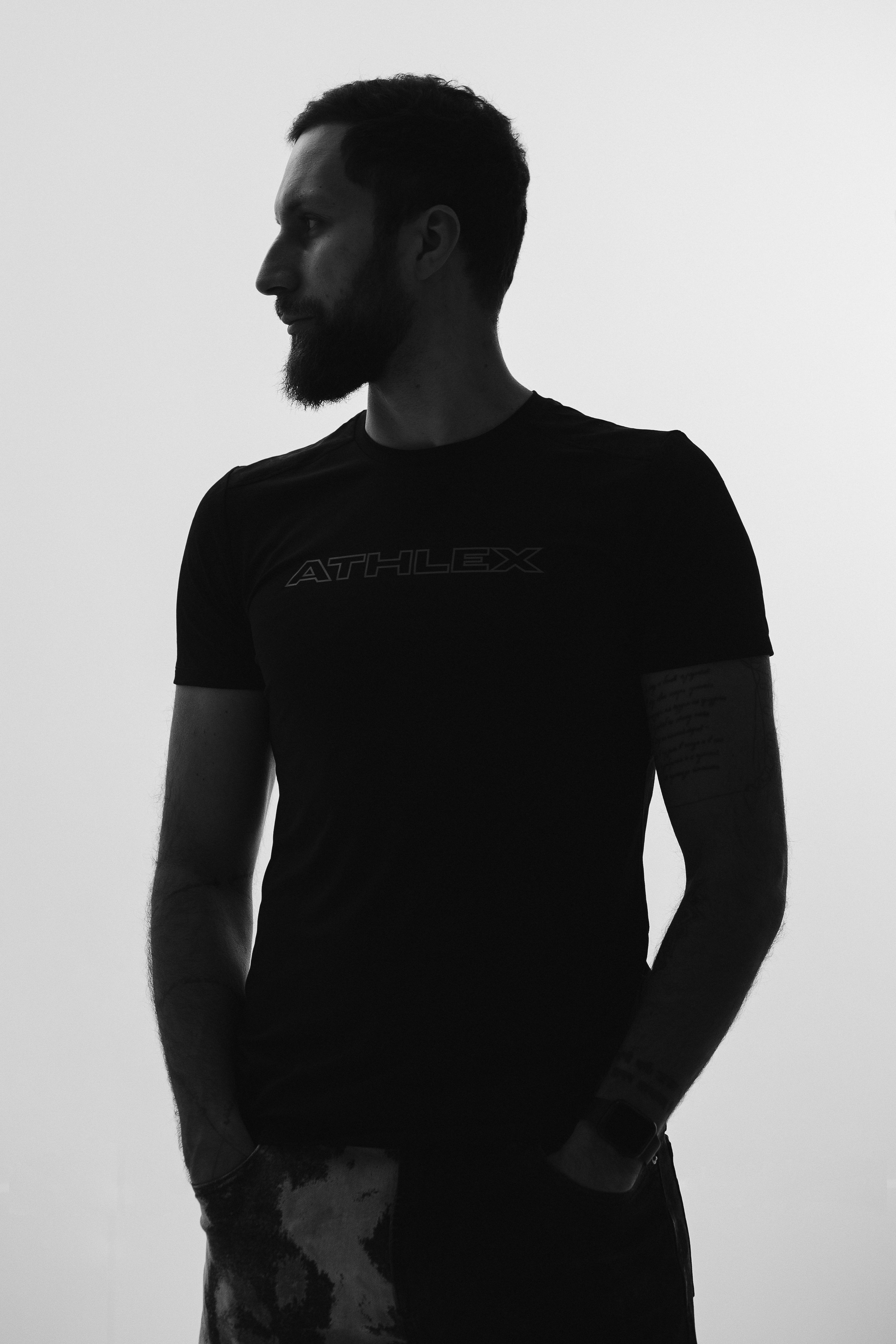 Персональная фотосессия Владимира в фотостудии Луч Таганрог. Свадебный и семейный фотограф в Таганроге Бакарюк Антон