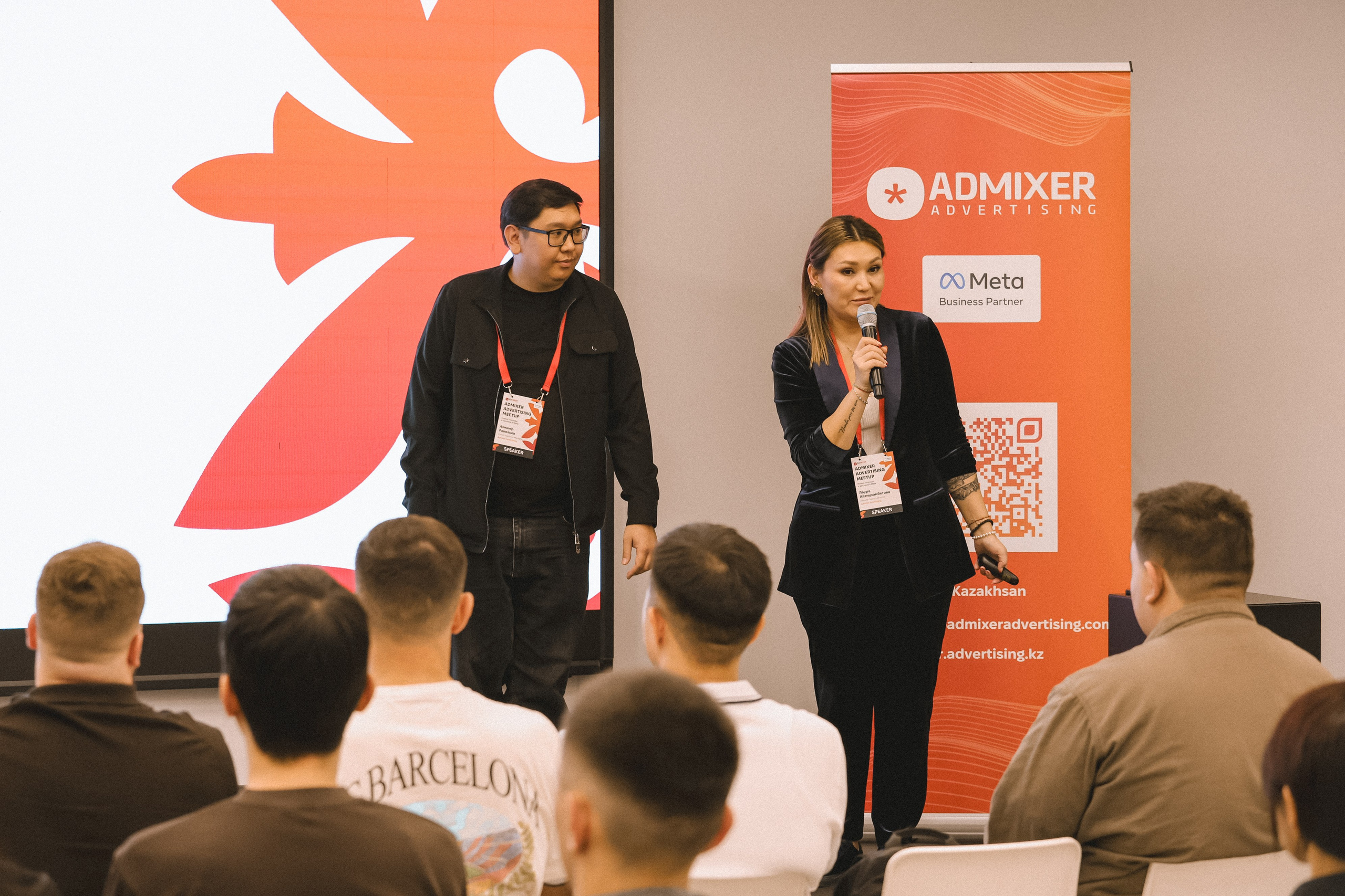 Бизнес-тренинг Meta. Фотограф в Алматы