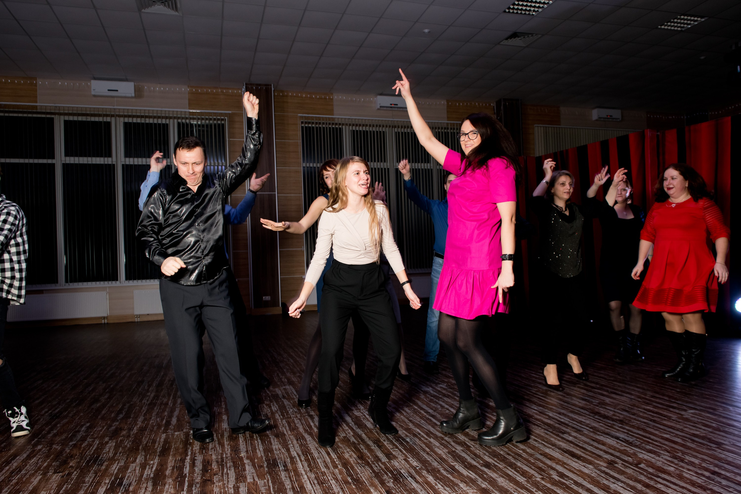 Корпоратив AVON. Репортажный фотограф и видеограф Слава Думчев. Тимбилдинги, отчетники, корпоративы