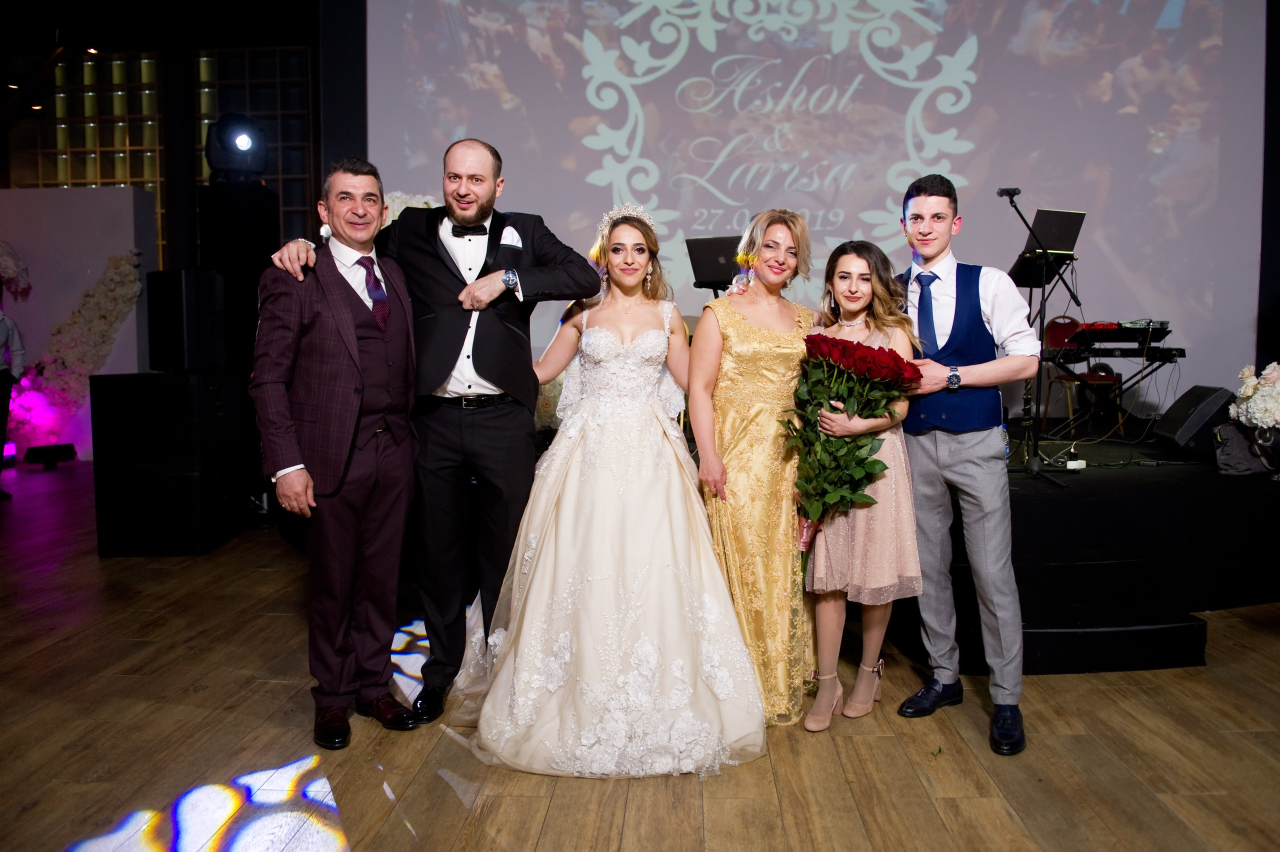 Свадьба Ашота и Ларисы. Репортажный фотограф и видеограф Слава Думчев. Тимбилдинги, отчетники, корпоративы