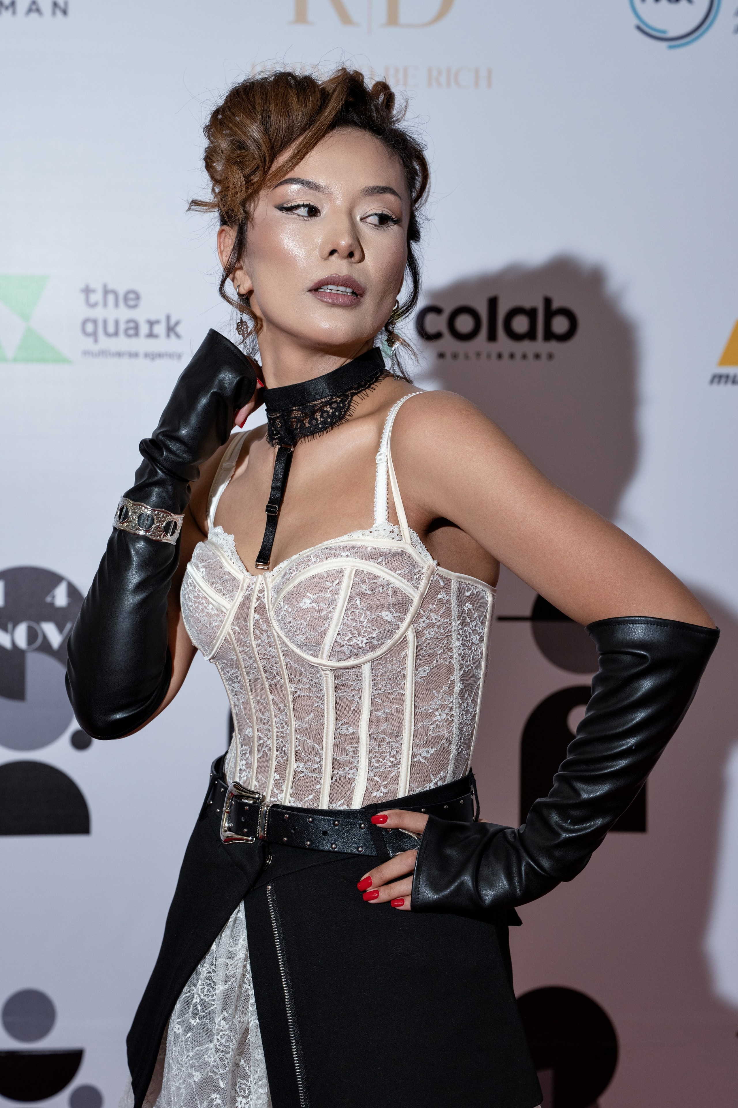 Backstage. Сайт Алматинского НЮ АРТ, будуар и фэшн фотографа Дениса Карпенко